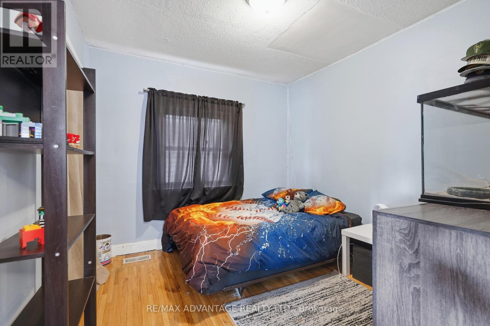 186 Emerson Avenue, London South, Ontario  N5Z 3L7 - Photo 17 - X13047168