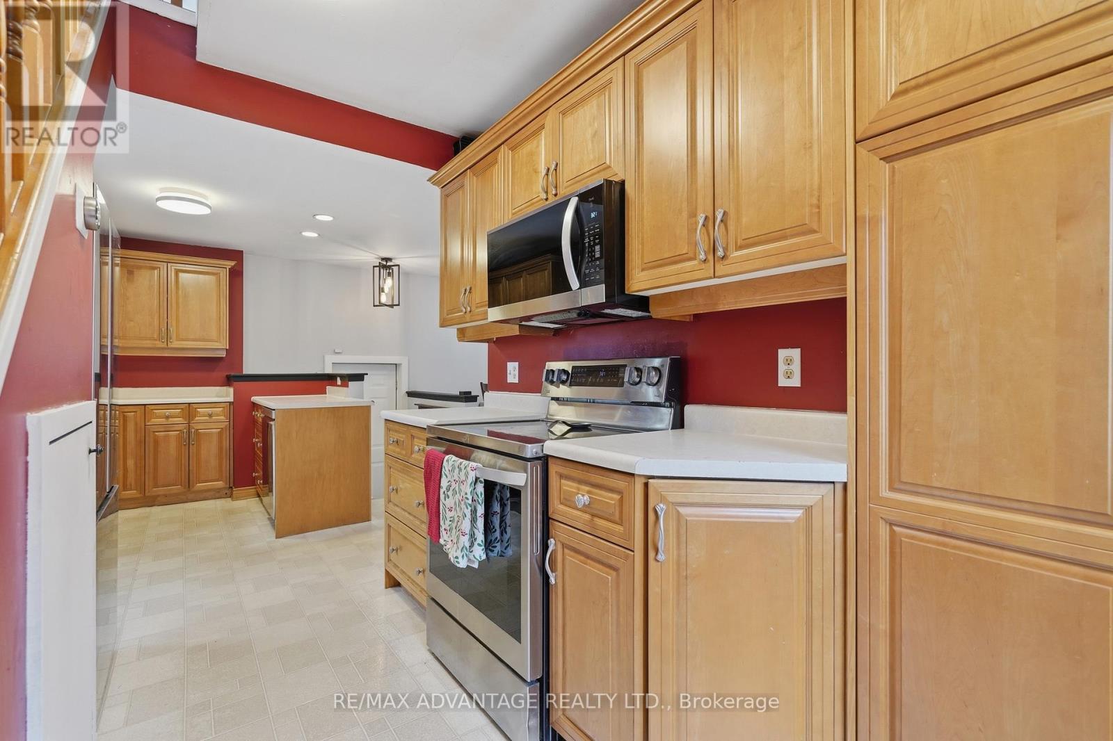 186 Emerson Avenue, London South, Ontario  N5Z 3L7 - Photo 14 - X13047168