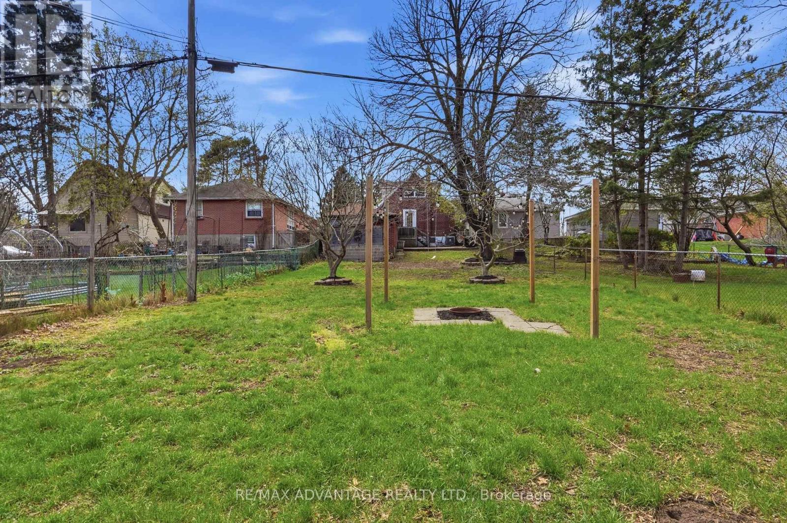 186 Emerson Avenue, London South, Ontario  N5Z 3L7 - Photo 39 - X13047168