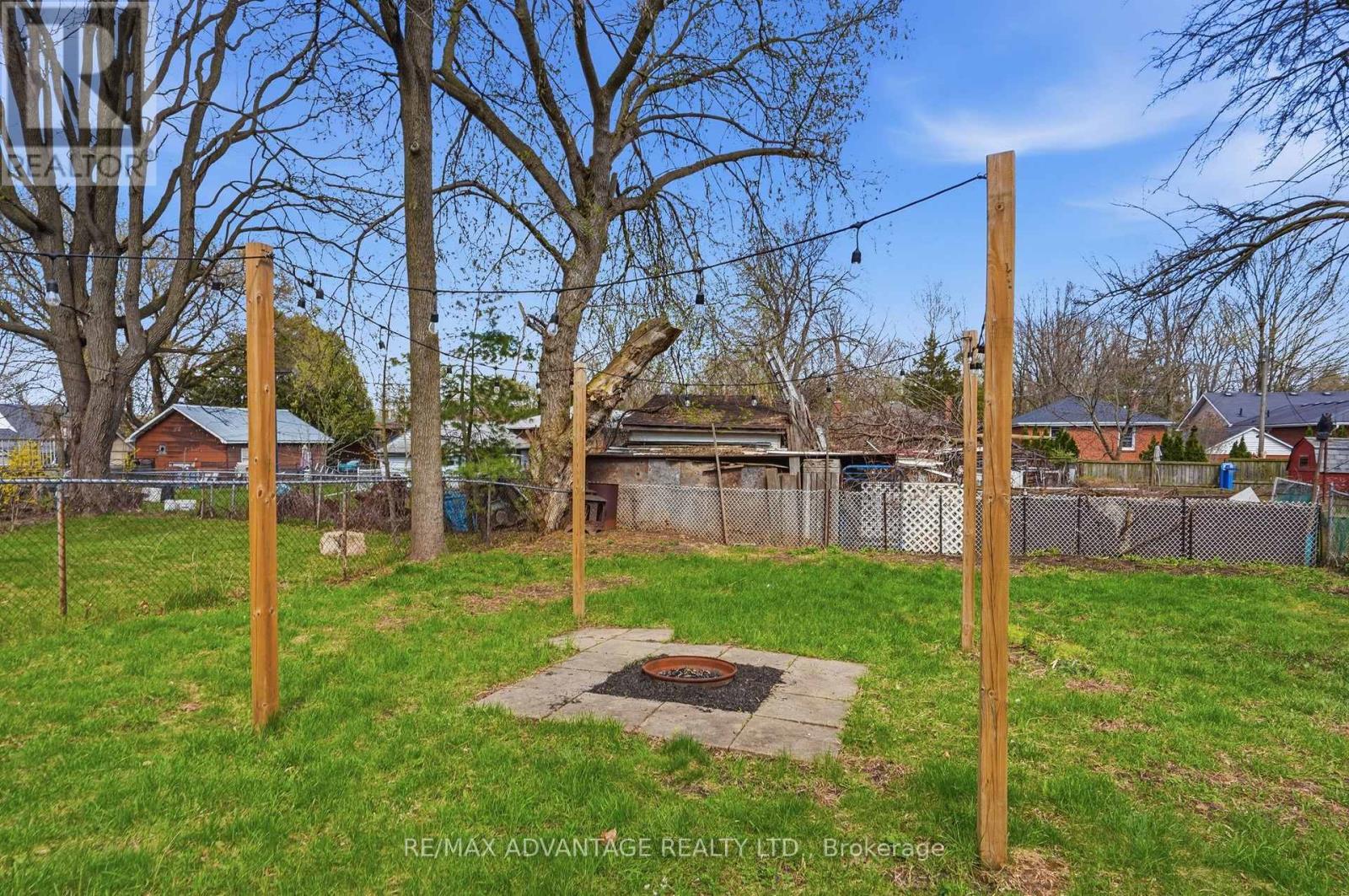 186 Emerson Avenue, London South, Ontario  N5Z 3L7 - Photo 42 - X13047168