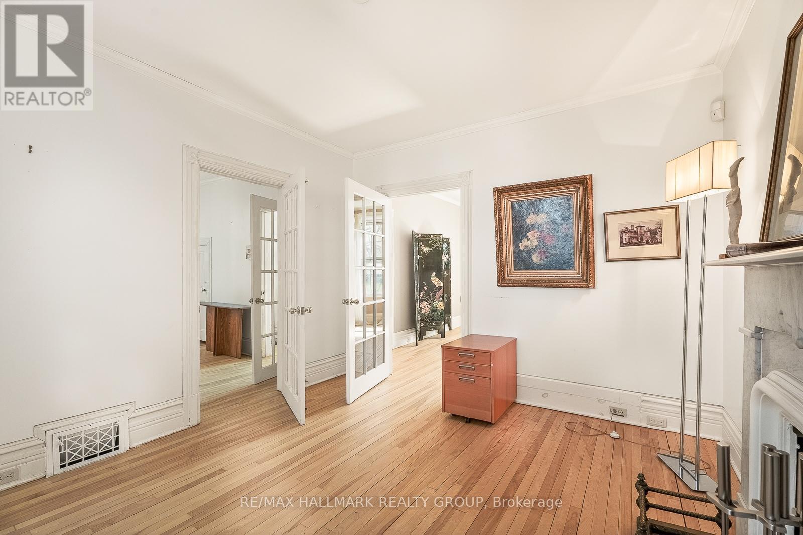 89 Waverley Street, Ottawa, Ontario  K2P 0V1 - Photo 11 - X13048780