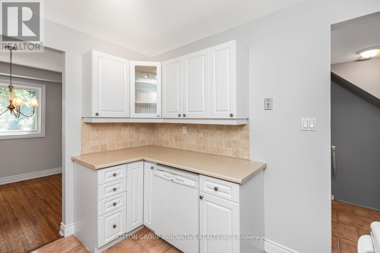 4 - 457 Woodview Road, Burlington, Ontario  L7N 2Z9 - Photo 15 - W13049648