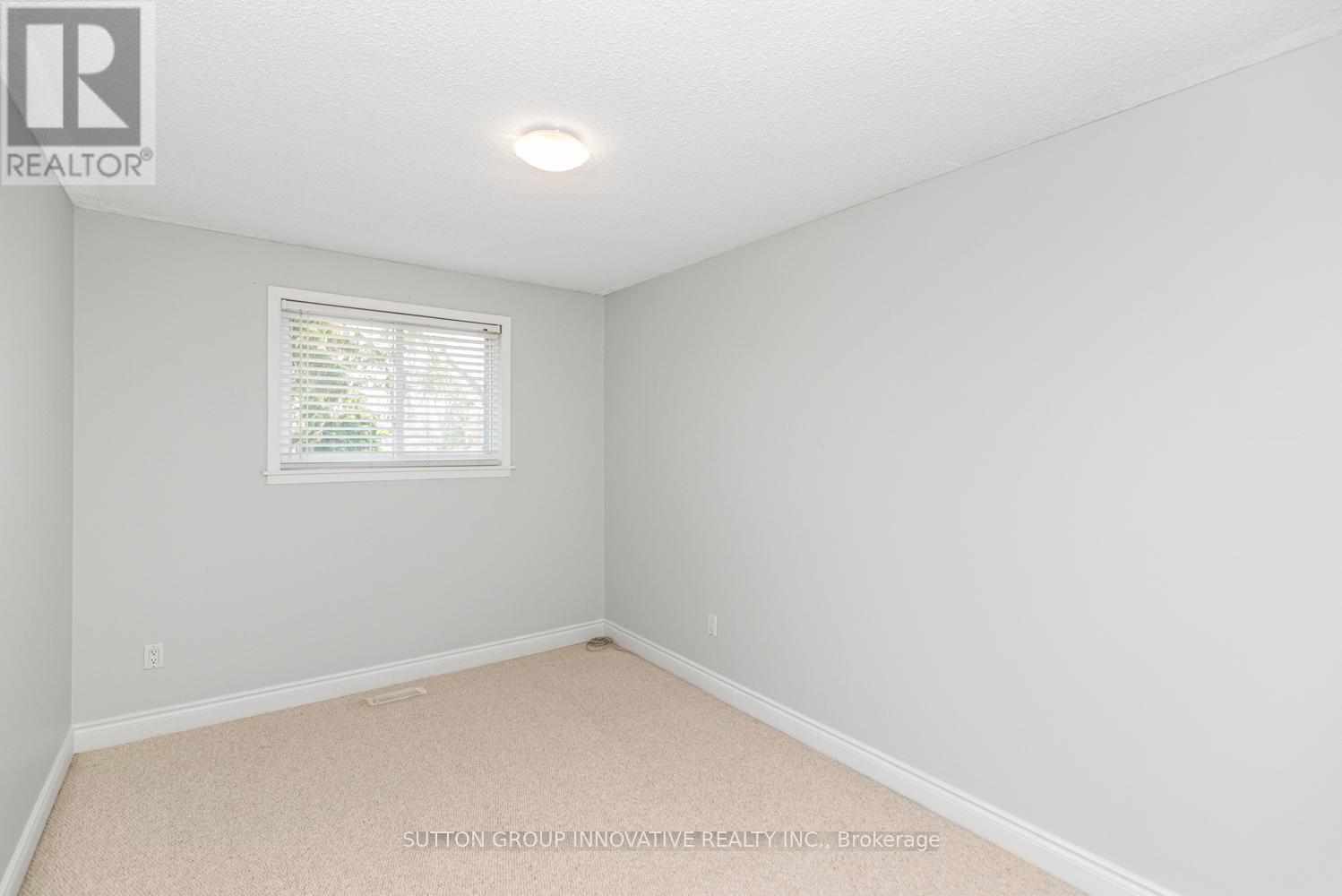 4 - 457 Woodview Road, Burlington, Ontario  L7N 2Z9 - Photo 23 - W13049648