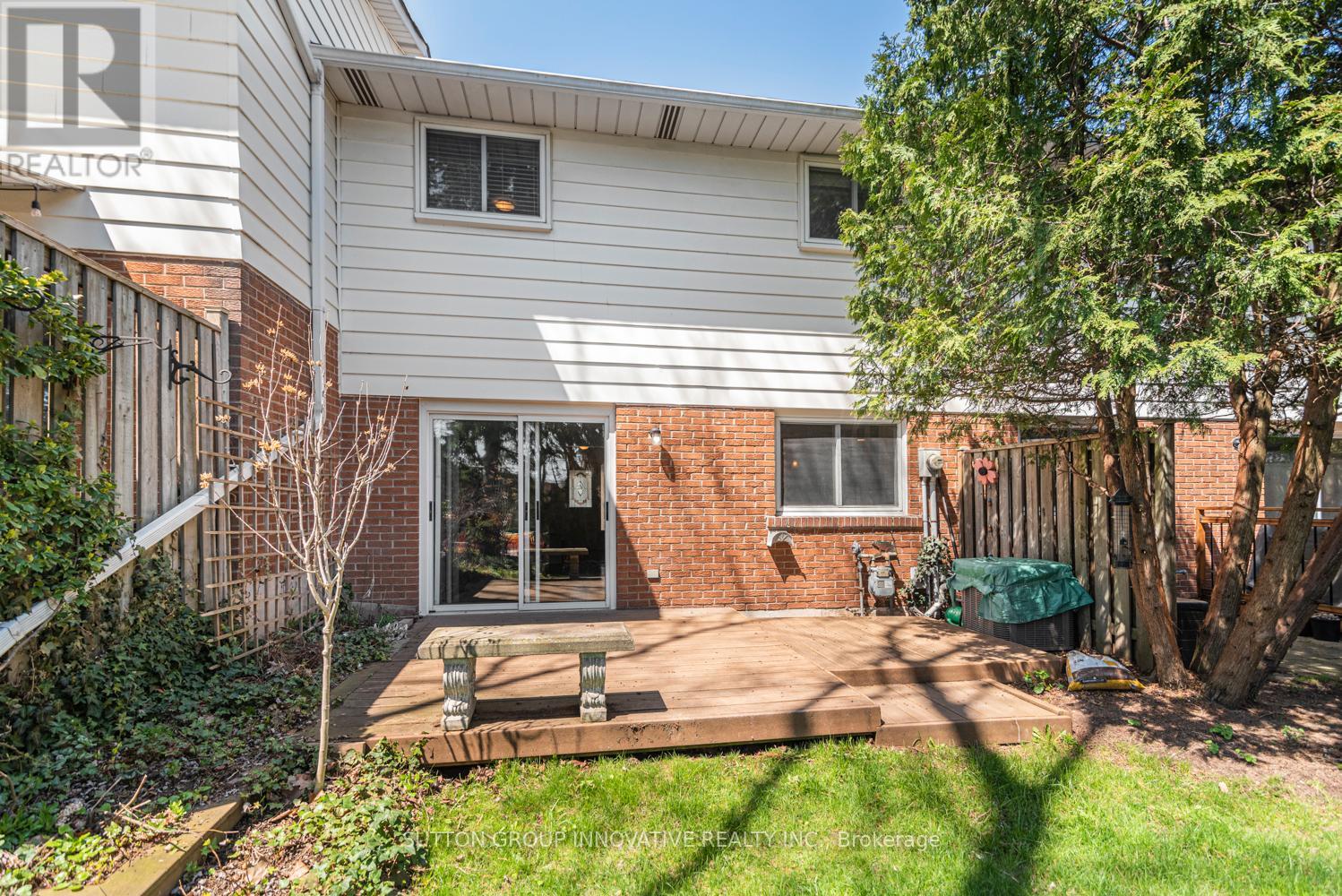 4 - 457 Woodview Road, Burlington, Ontario  L7N 2Z9 - Photo 38 - W13049648