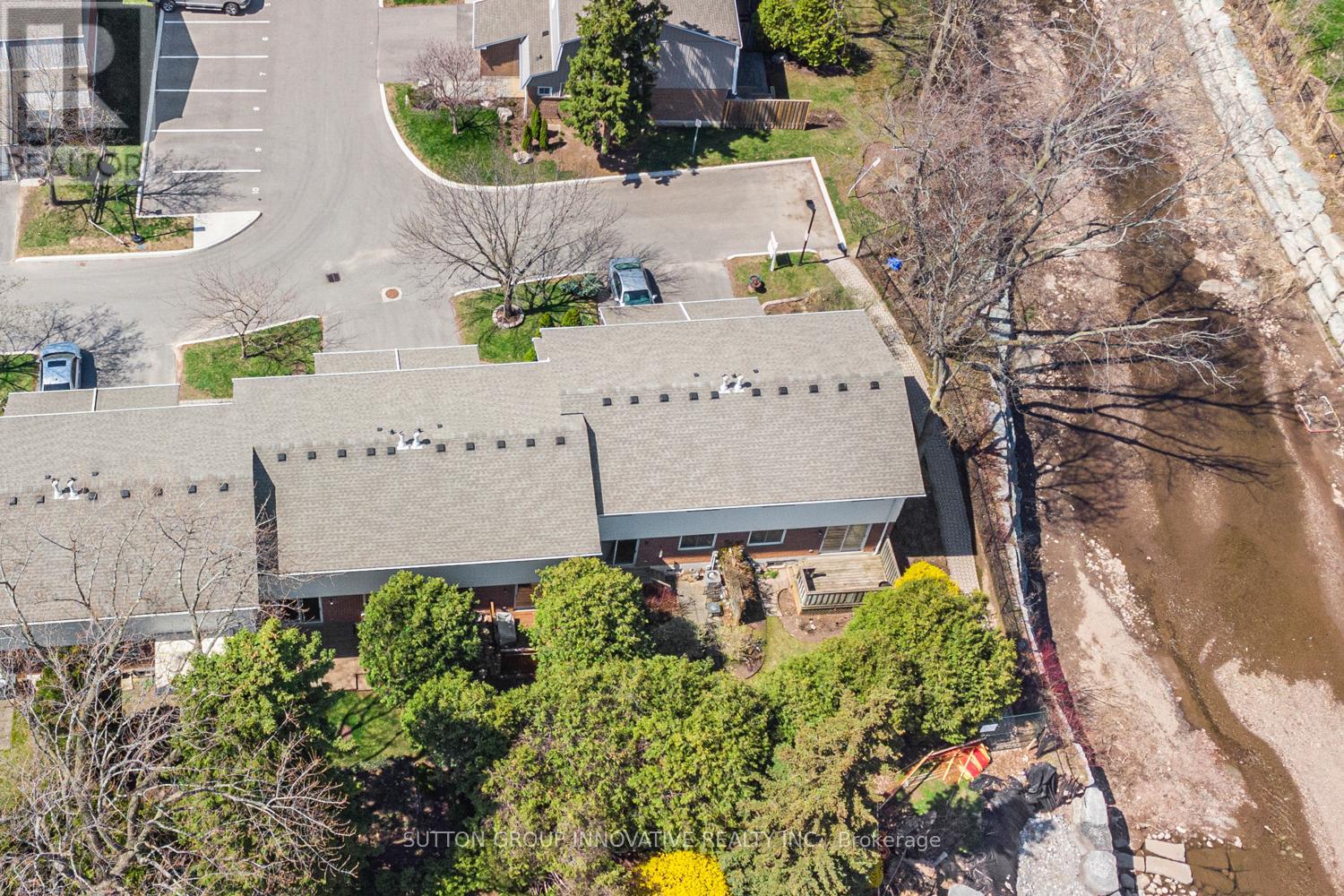 4 - 457 Woodview Road, Burlington, Ontario  L7N 2Z9 - Photo 41 - W13049648