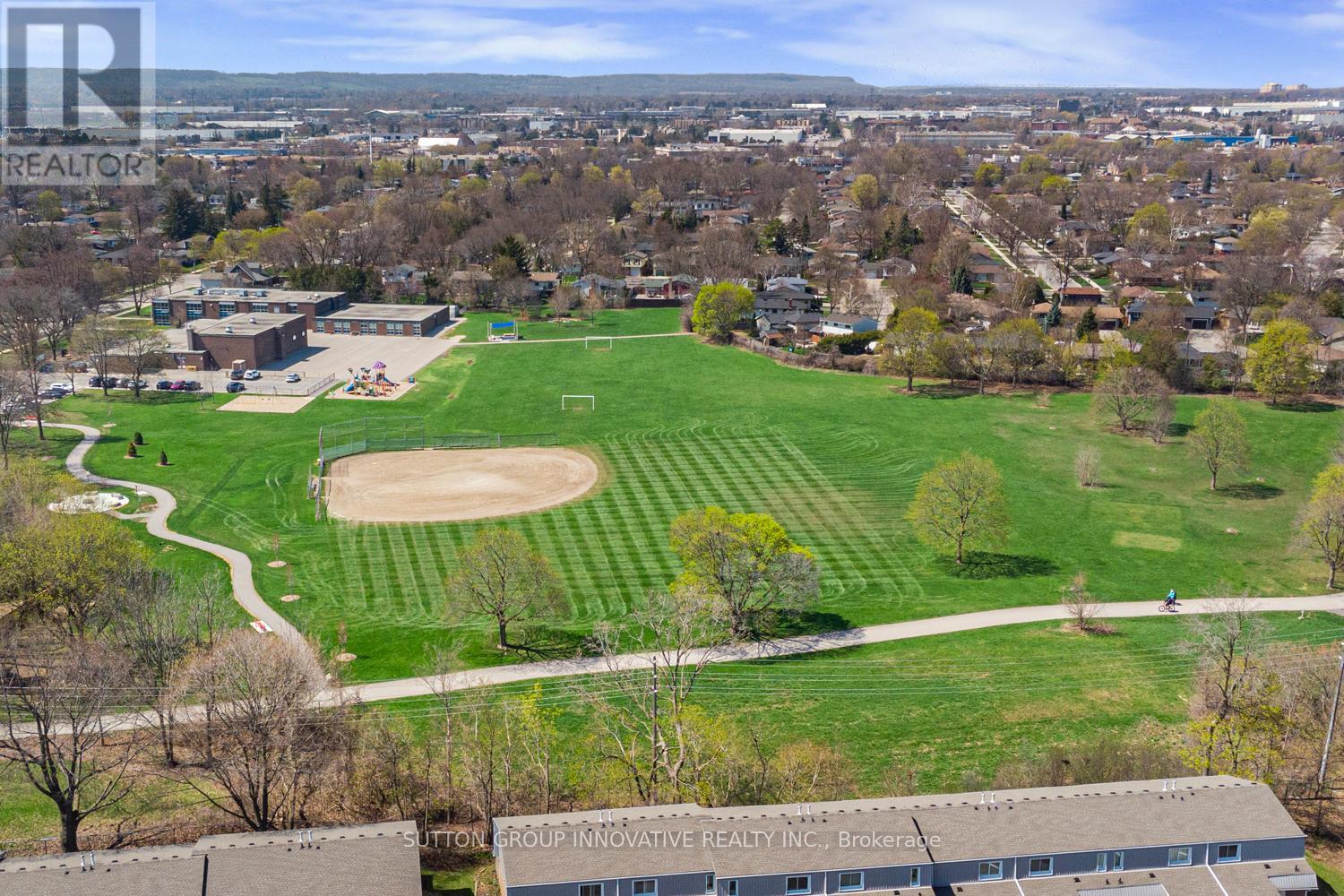 4 - 457 Woodview Road, Burlington, Ontario  L7N 2Z9 - Photo 45 - W13049648