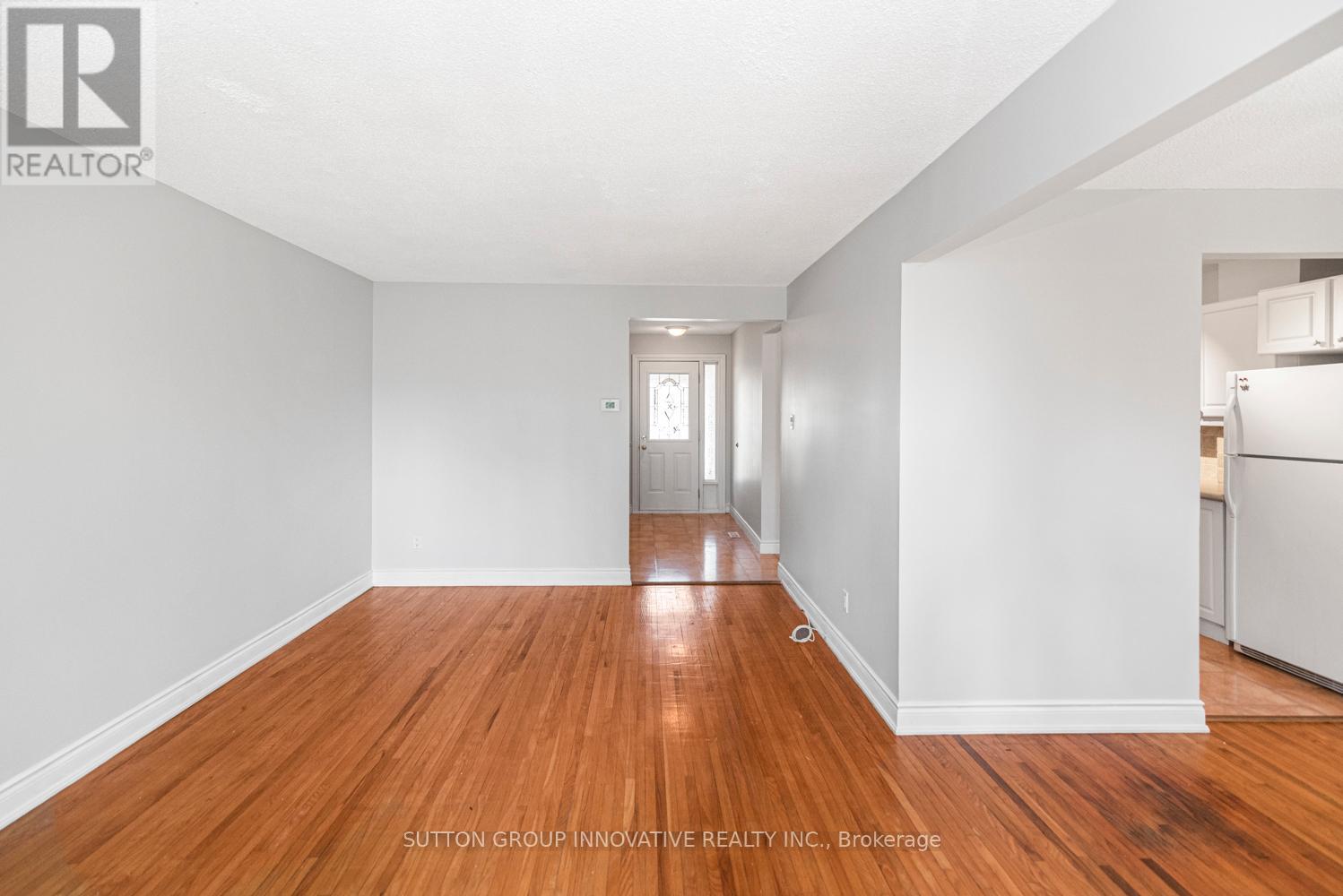 4 - 457 Woodview Road, Burlington, Ontario  L7N 2Z9 - Photo 7 - W13049648