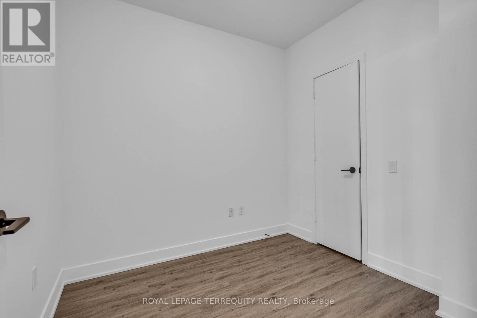 326 - 50 George Butchart Drive, Toronto (Downsview-Roding-Cfb), Ontario  M3K 0C9 - Photo 16 - W13049694