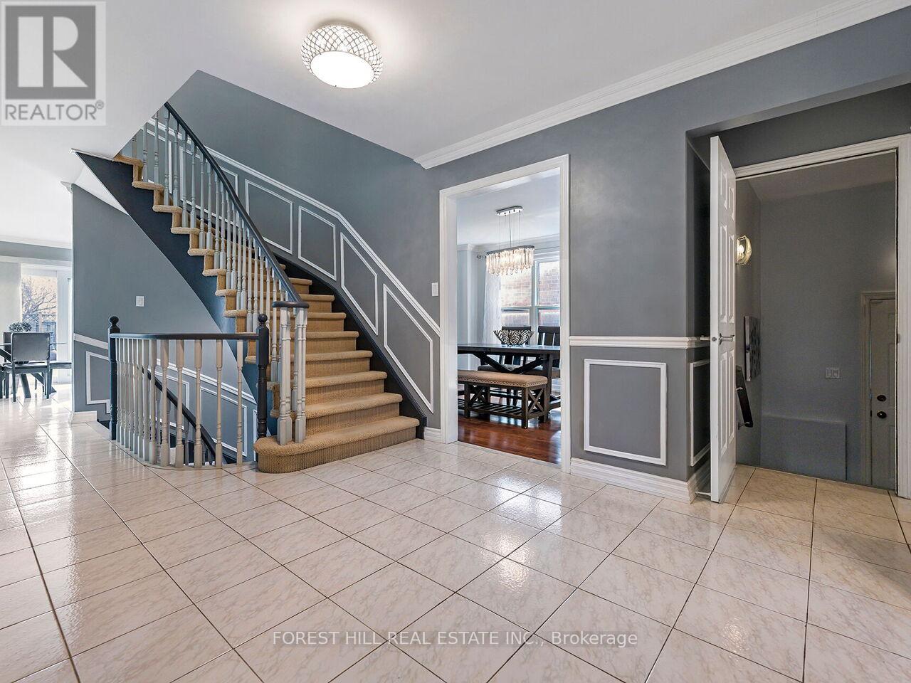 4174 ROSSLAND CRESCENT Mississauga (Erin Mills), ON L5L 4B5