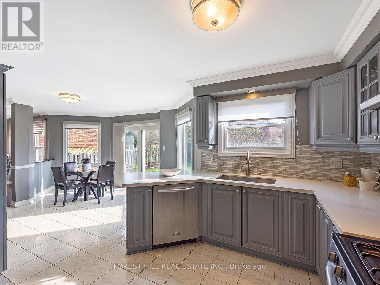 4174 Rossland Crescent, Mississauga, Ontario  L5L 4B5 - Photo 12 - W13049802