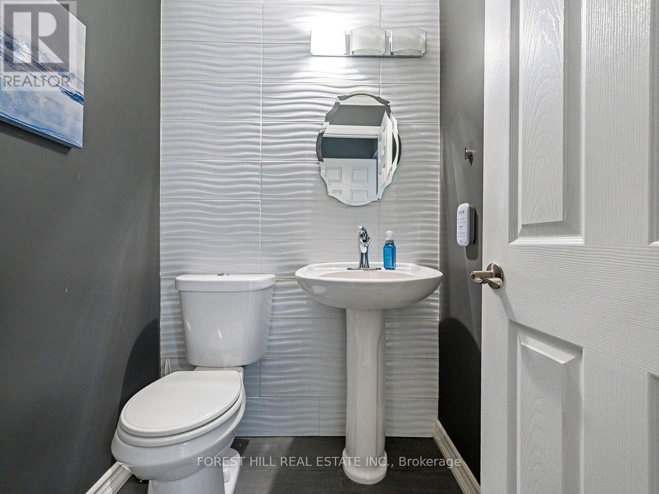 4174 Rossland Crescent, Mississauga, Ontario  L5L 4B5 - Photo 16 - W13049802