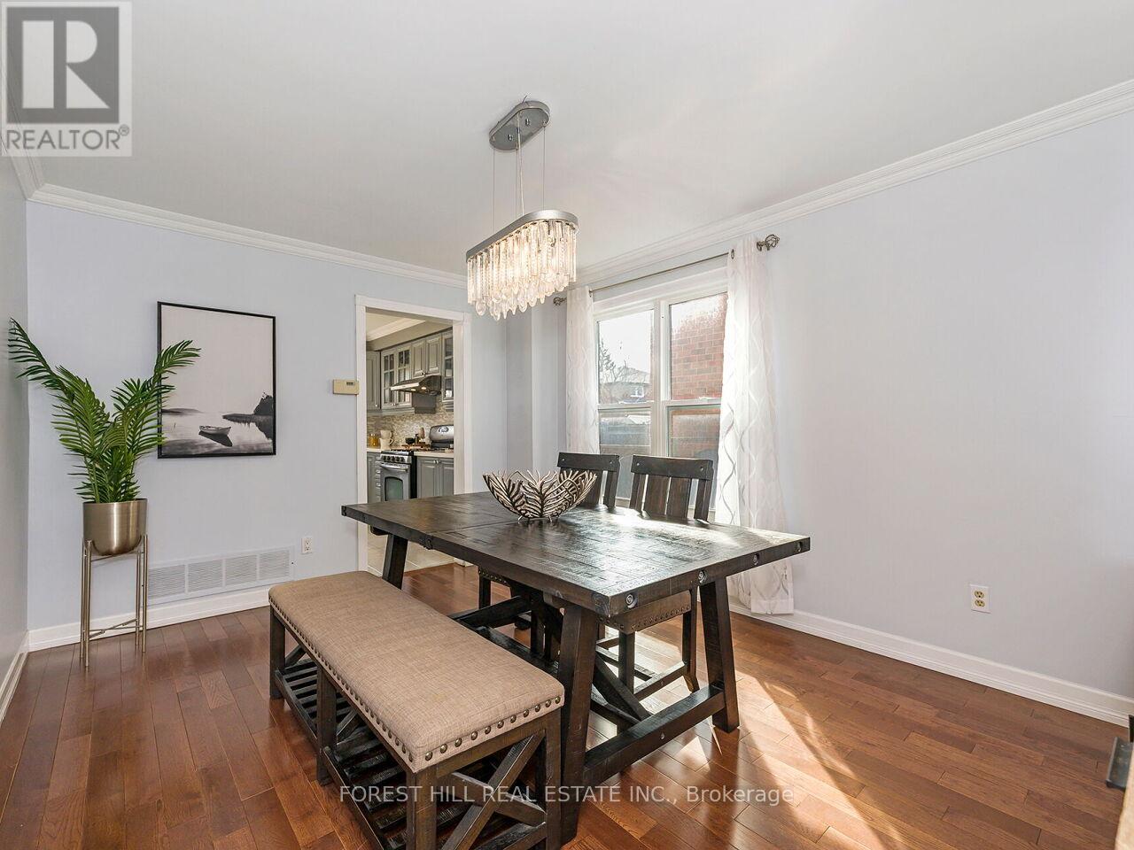 4174 Rossland Crescent, Mississauga, Ontario  L5L 4B5 - Photo 9 - W13049802