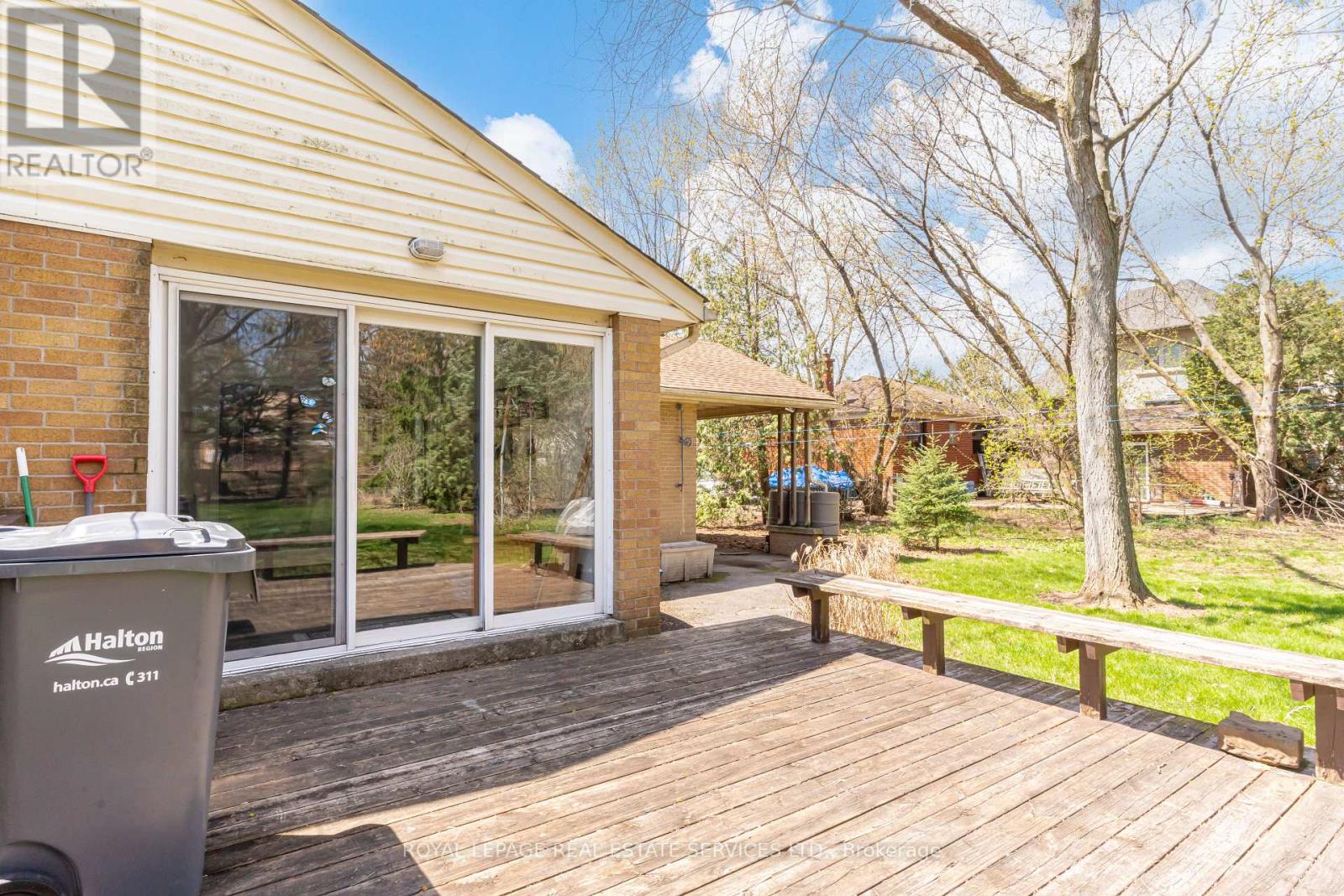 561 Maplehurst Avenue, Oakville, Ontario  L6L 4Y8 - Photo 15 - W13049804