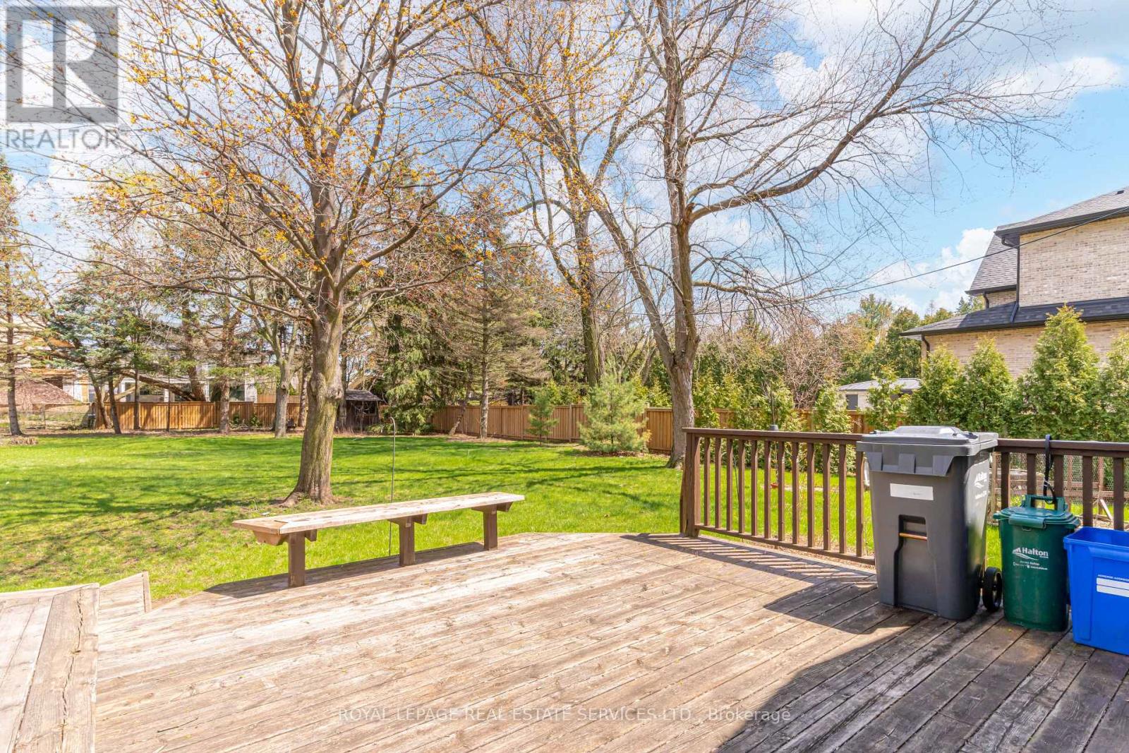 561 Maplehurst Avenue, Oakville, Ontario  L6L 4Y8 - Photo 16 - W13049804