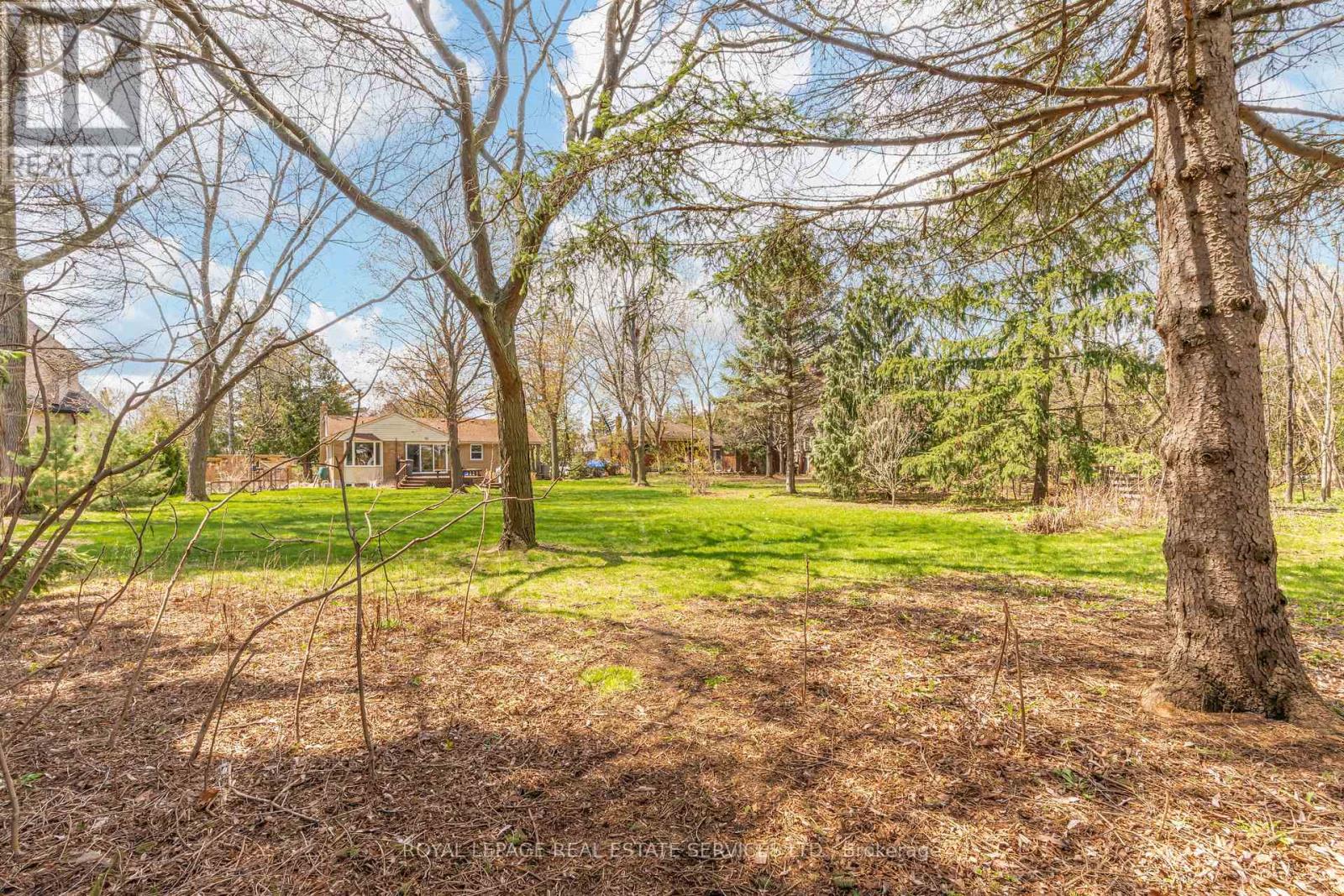 561 Maplehurst Avenue, Oakville, Ontario  L6L 4Y8 - Photo 27 - W13049804