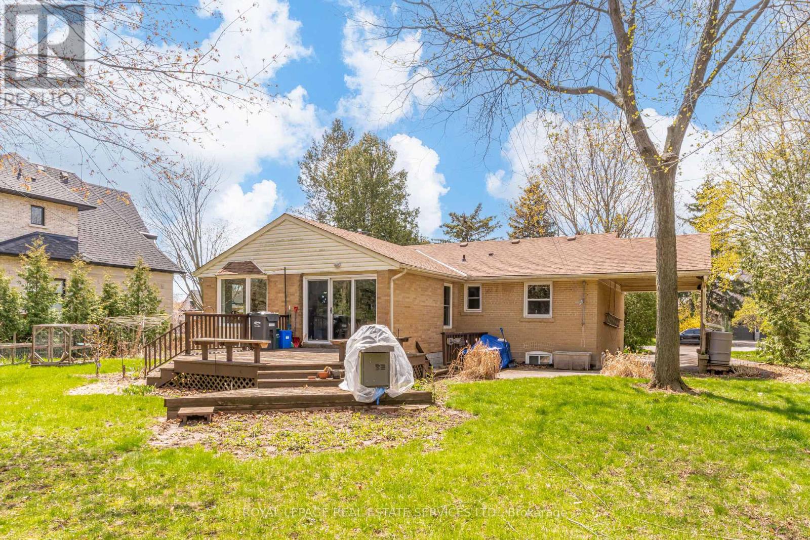 561 Maplehurst Avenue, Oakville, Ontario  L6L 4Y8 - Photo 31 - W13049804