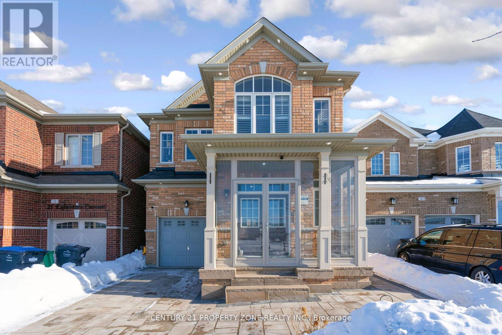 19 EXHIBITION CRESCENT, Brampton, Ontario