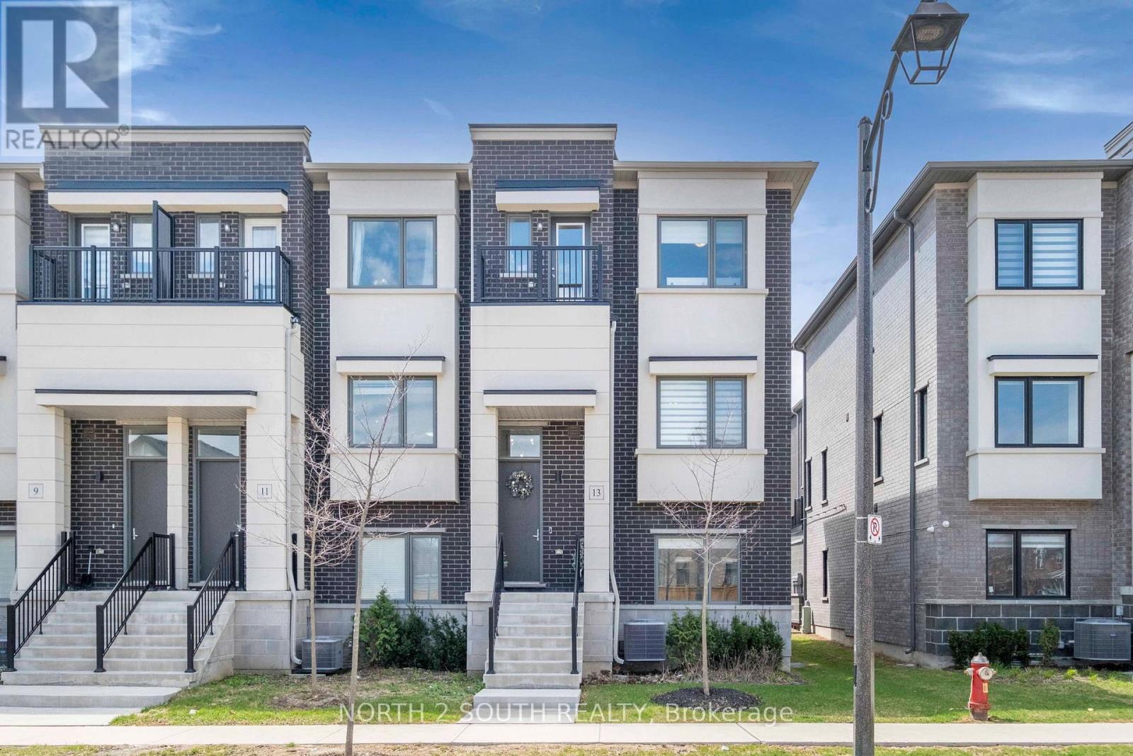 13 LAMBERT LANE, Caledon, Ontario