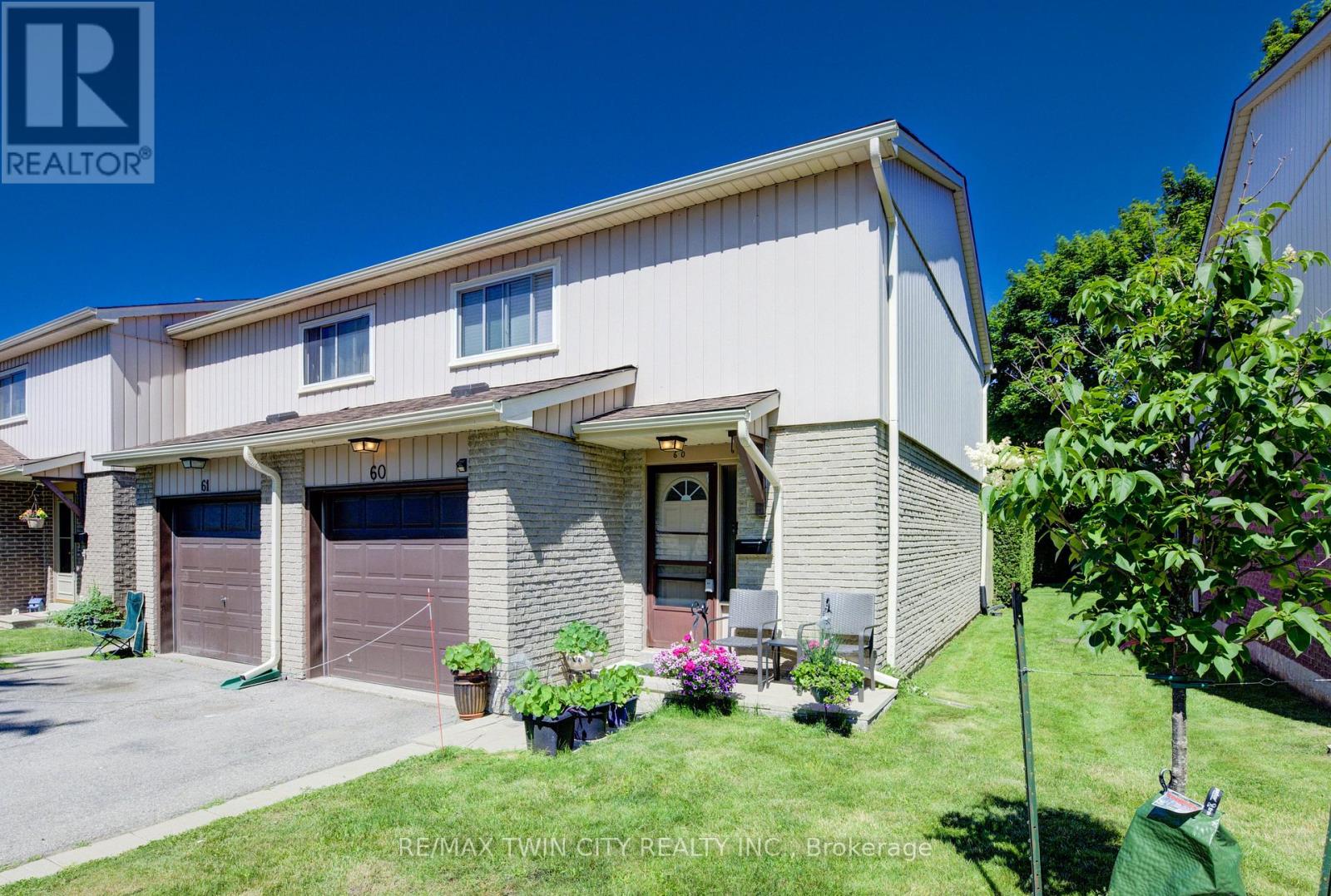 60 - 51 Paulander Drive, Kitchener, Ontario  N2M 5E5 - Photo 2 - X13049746