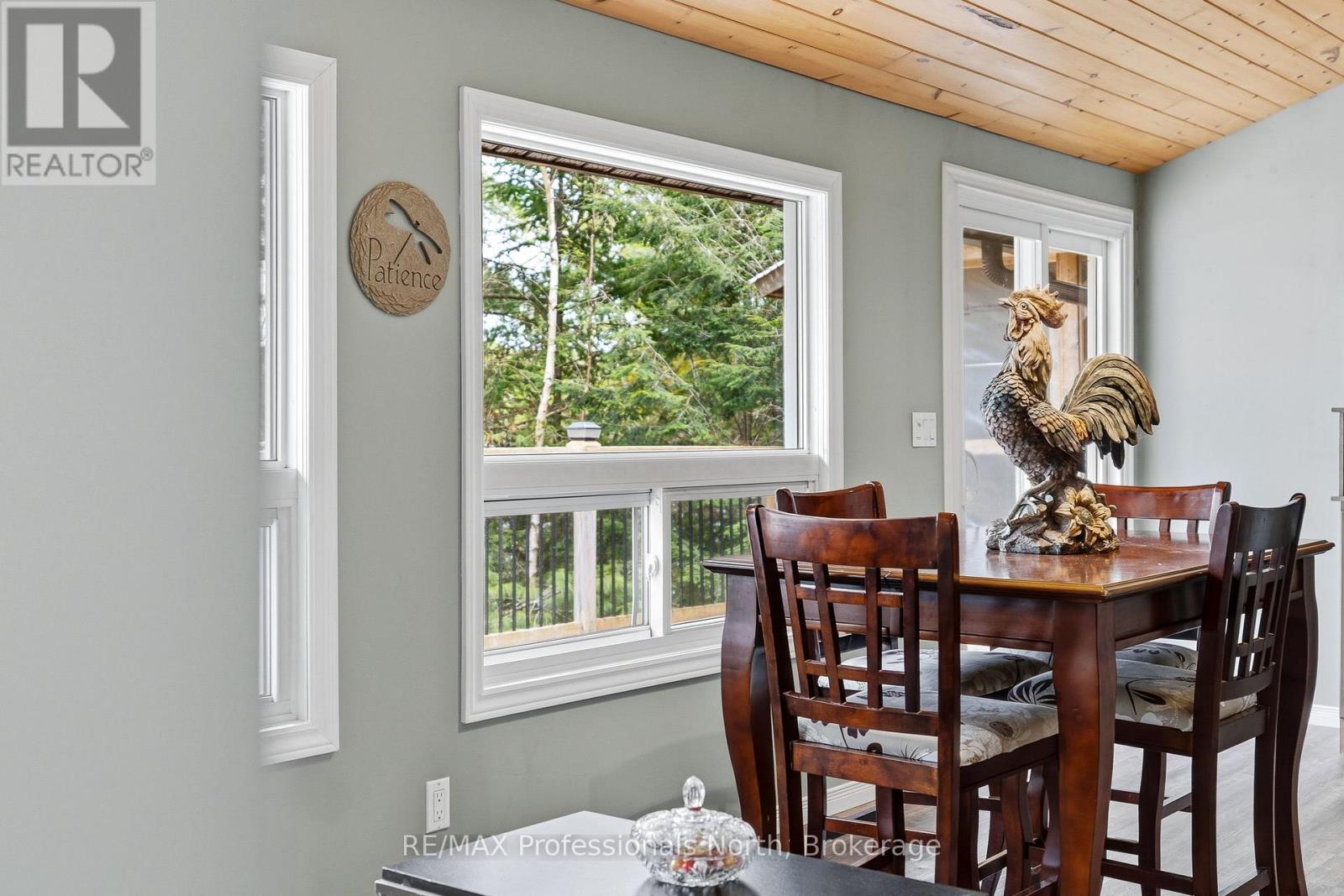 5543 Kennisis Lake Road, Dysart Et Al, Ontario  K0M 1S0 - Photo 11 - X13030428