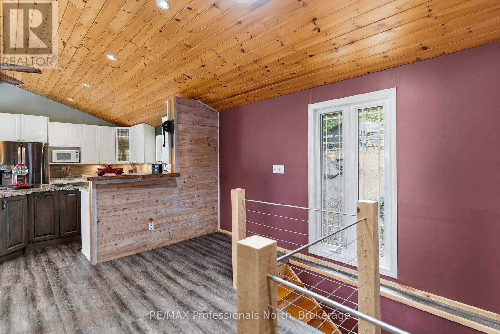 5543 Kennisis Lake Road, Dysart Et Al, Ontario  K0M 1S0 - Photo 23 - X13030428