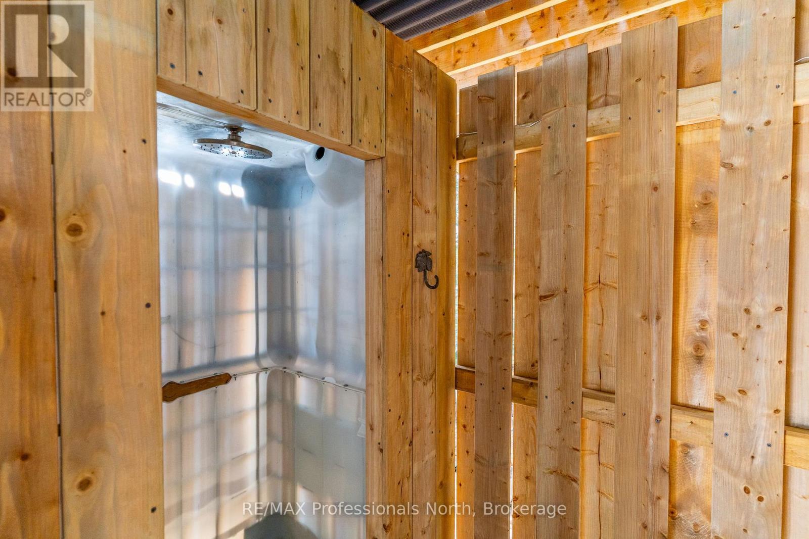 5543 Kennisis Lake Road, Dysart Et Al, Ontario  K0M 1S0 - Photo 38 - X13030428