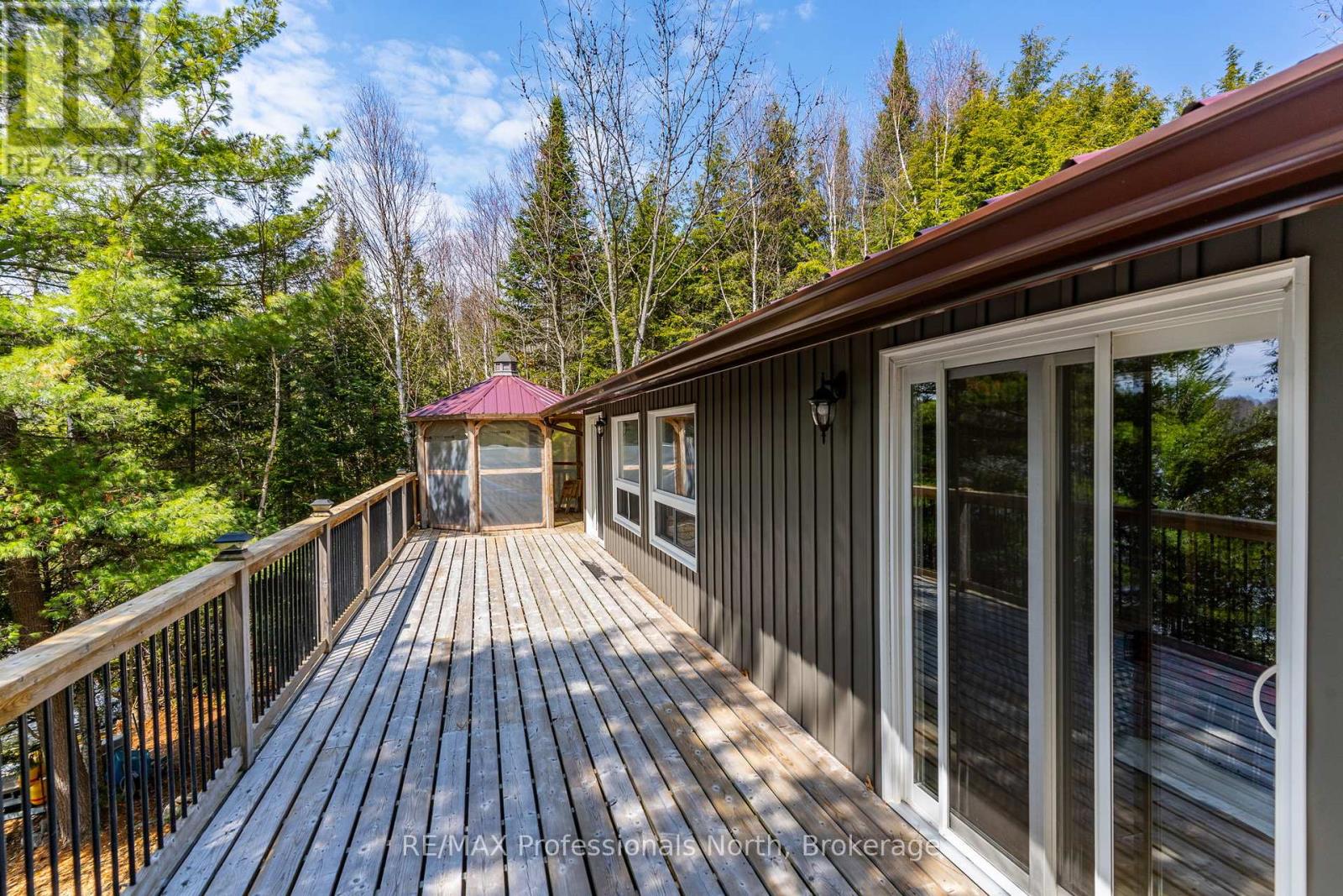 5543 Kennisis Lake Road, Dysart Et Al, Ontario  K0M 1S0 - Photo 6 - X13030428