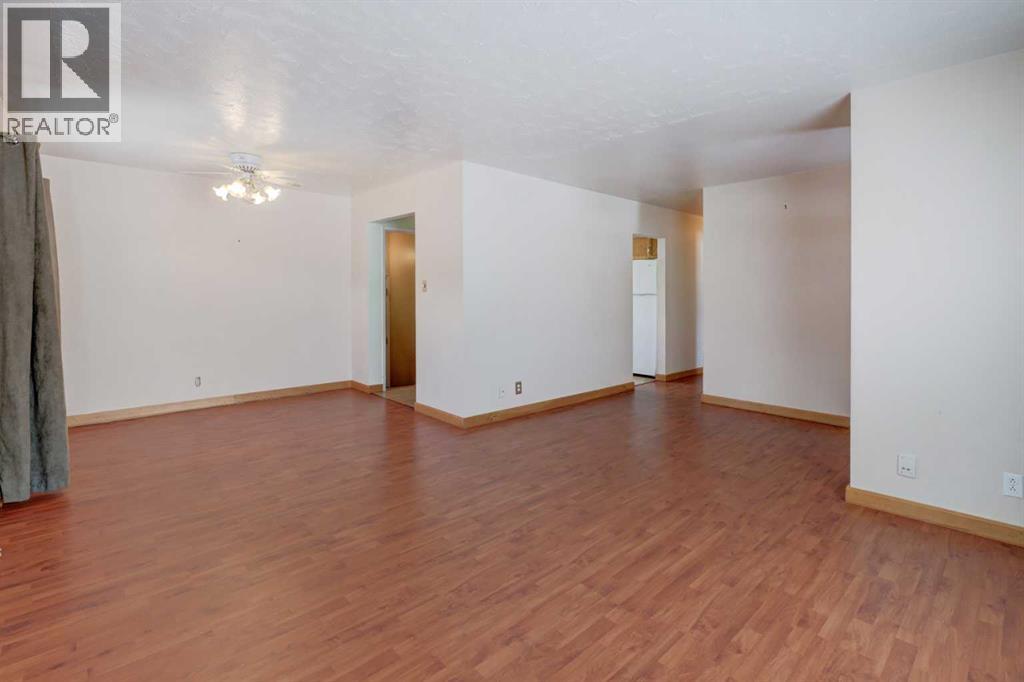 4513 Forman Crescent Se, Calgary, Alberta  T2A 2B1 - Photo 7 - A2297736