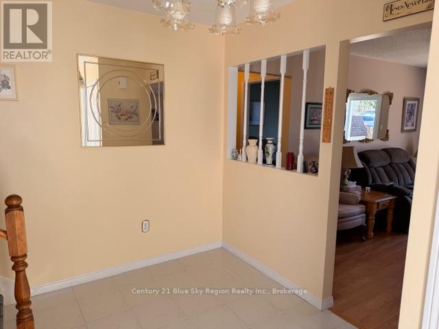 124 Blair Street, North Bay, Ontario  P1A 4E7 - Photo 3 - X12963024