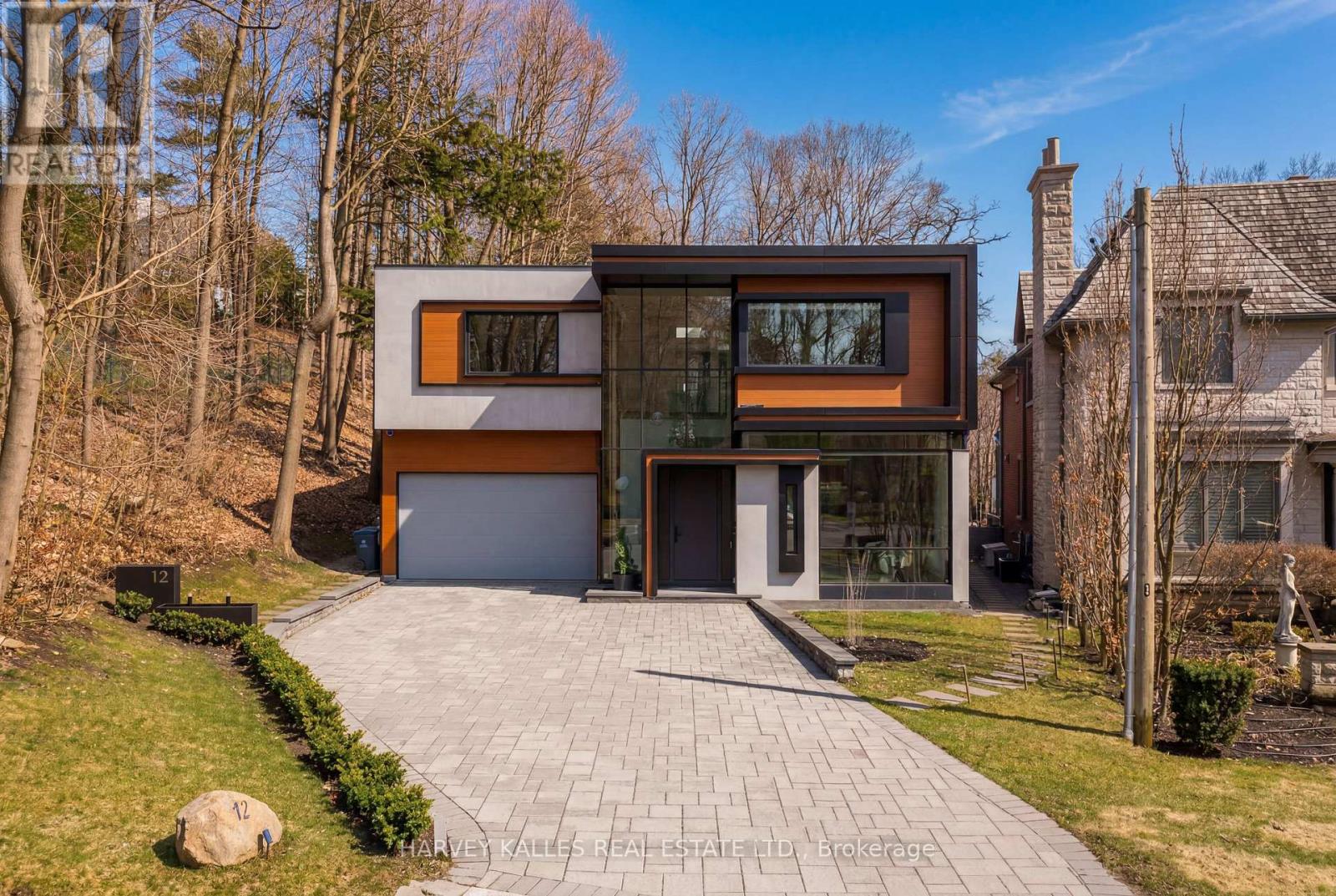 12 WINTON ROAD, Toronto, Ontario