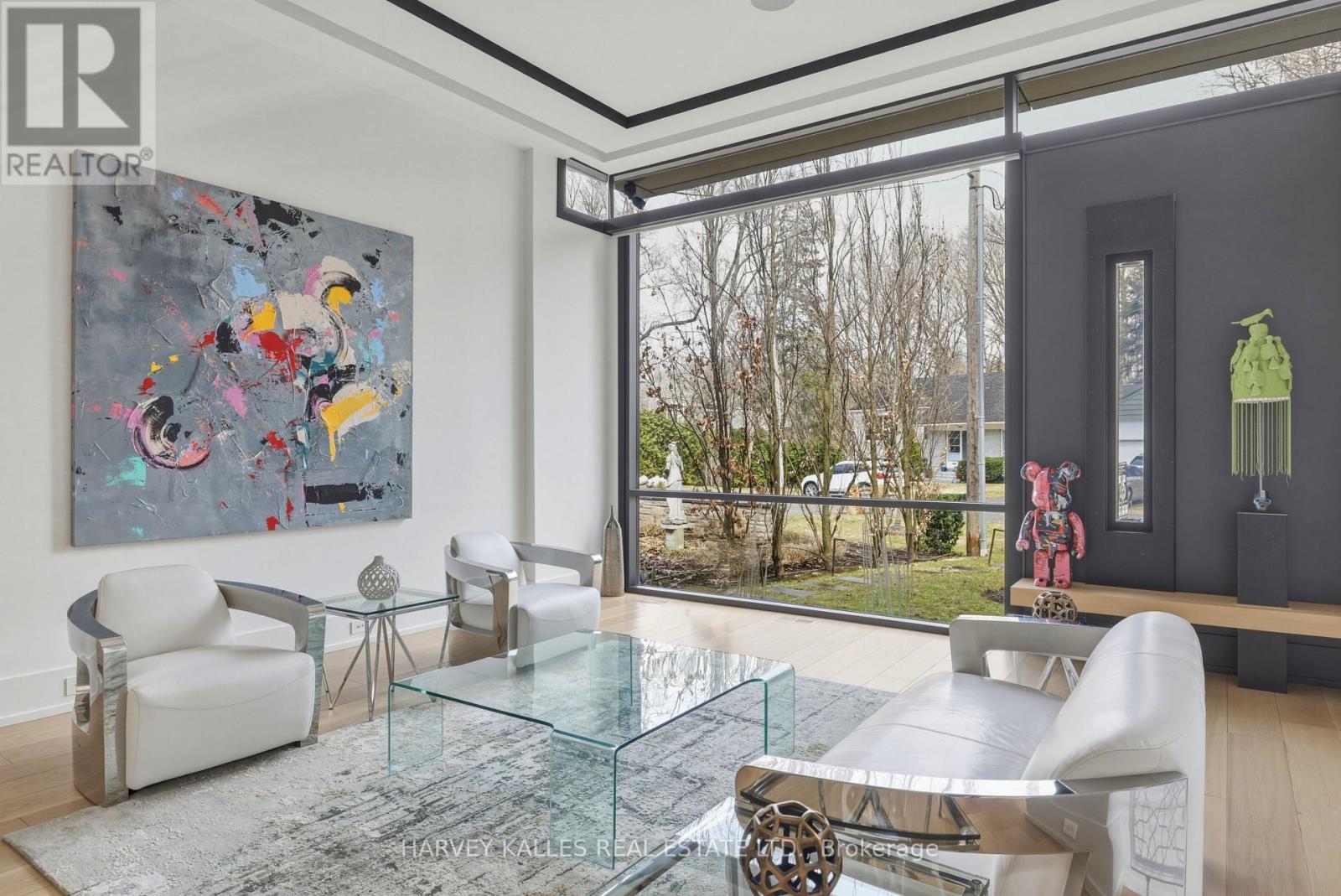 12 Winton Road, Toronto, Ontario  M4N 3E3 - Photo 6 - C12992250