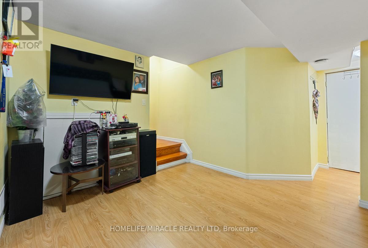 22 - 7115 Rexwood Road, Mississauga, Ontario  L4T 4L3 - Photo 19 - W13037580