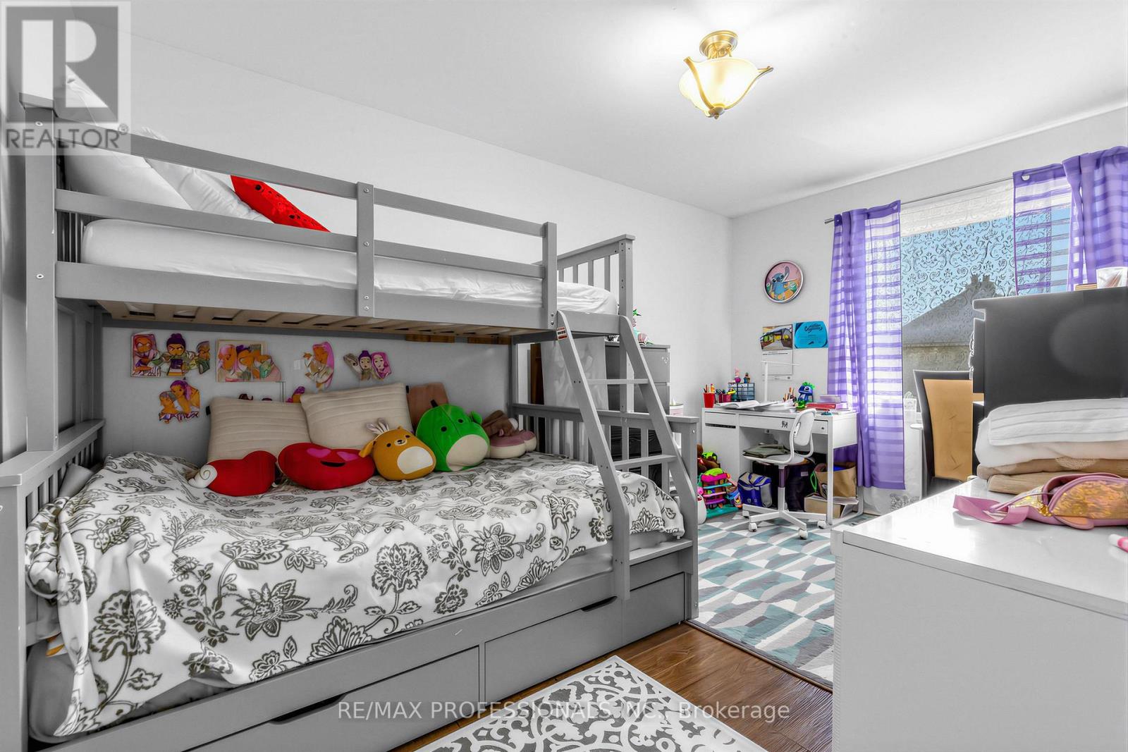 47 Claymore Drive, Toronto, Ontario  M8Z 2S3 - Photo 13 - W13047406