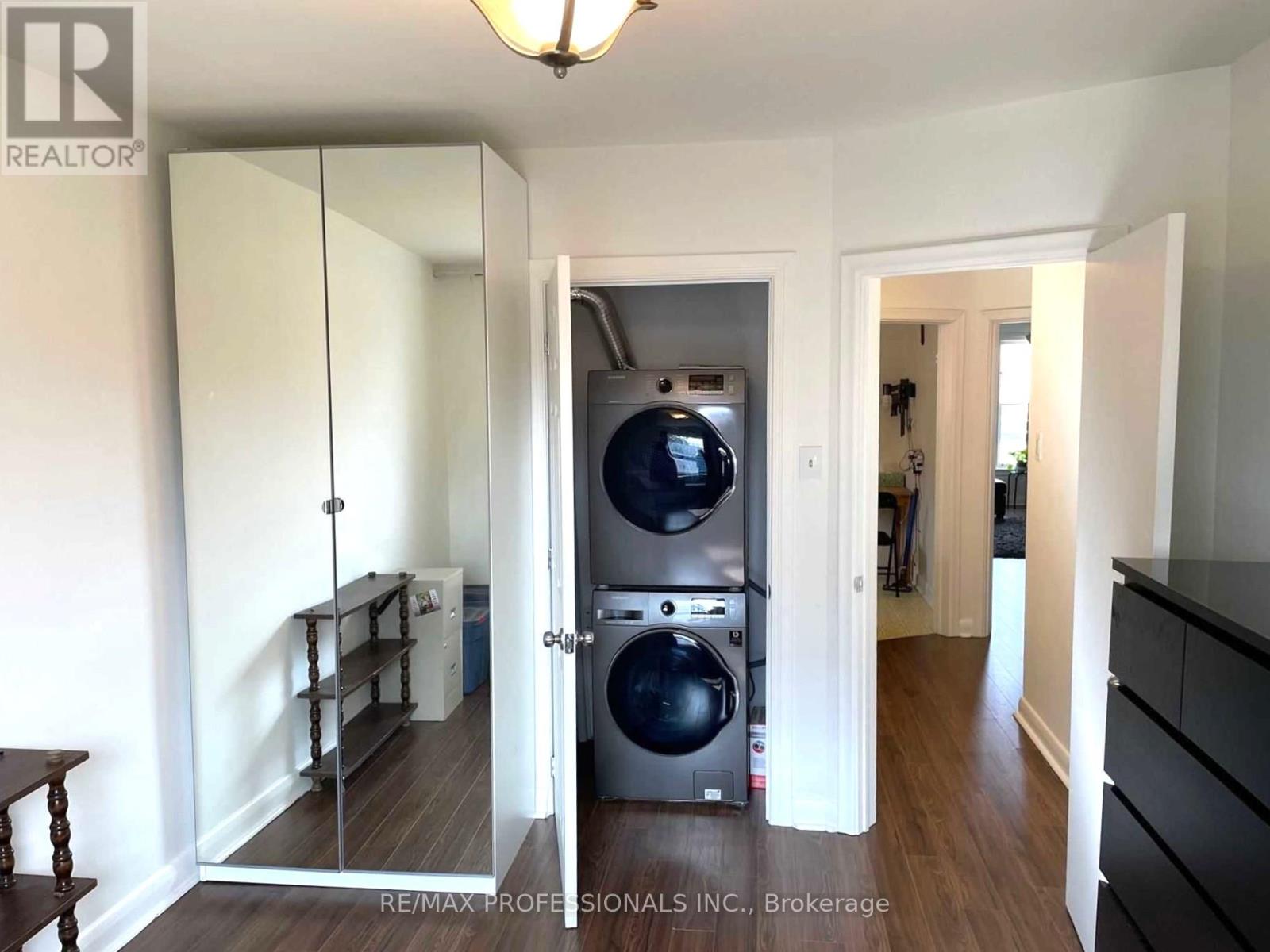 47 Claymore Drive, Toronto, Ontario  M8Z 2S3 - Photo 15 - W13047406