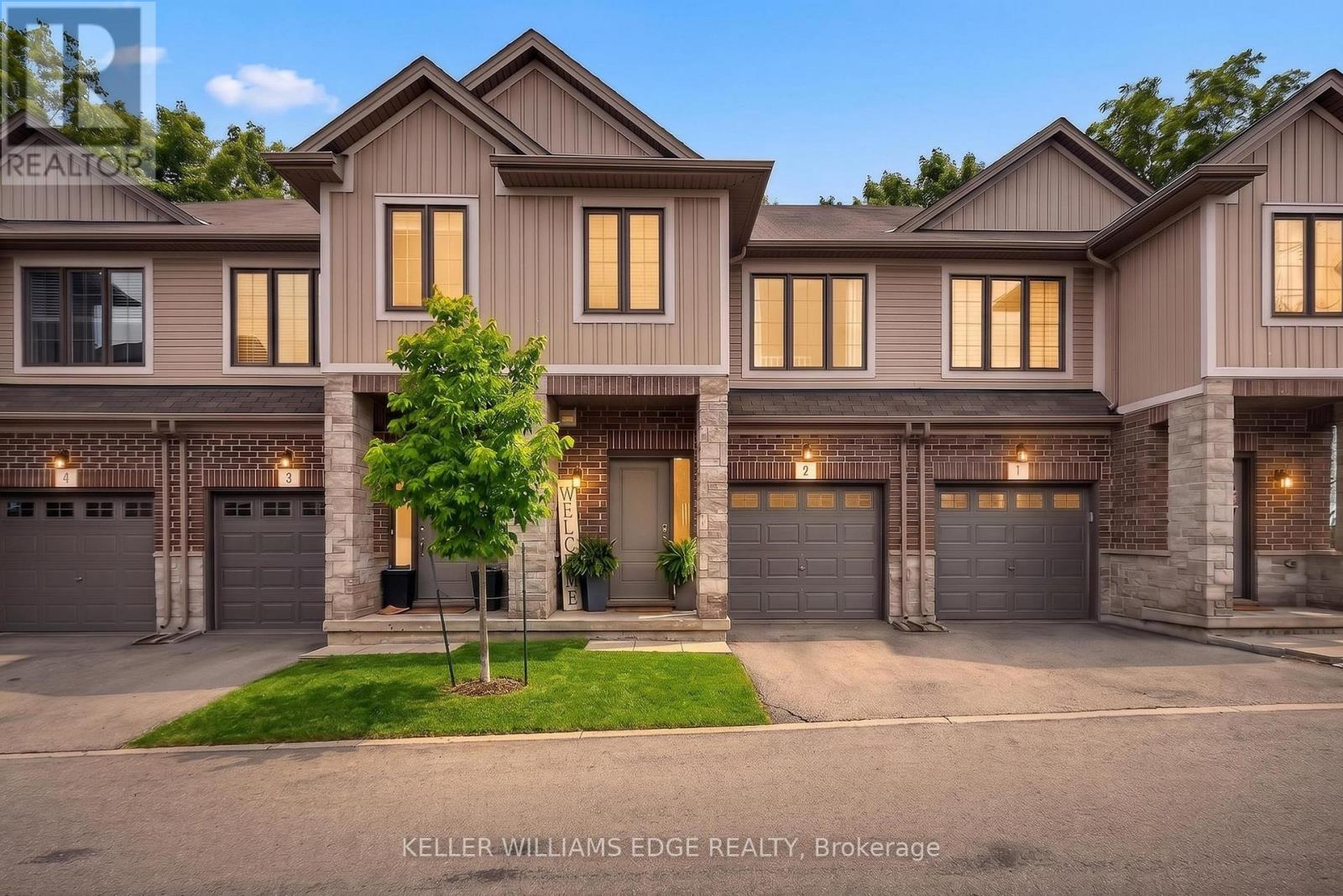 2 - 377 GLANCASTER ROAD, Hamilton, Ontario