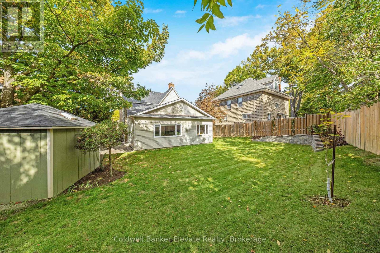 6 Queen Street, Halton Hills, Ontario  L7G 2E4 - Photo 41 - W13049338