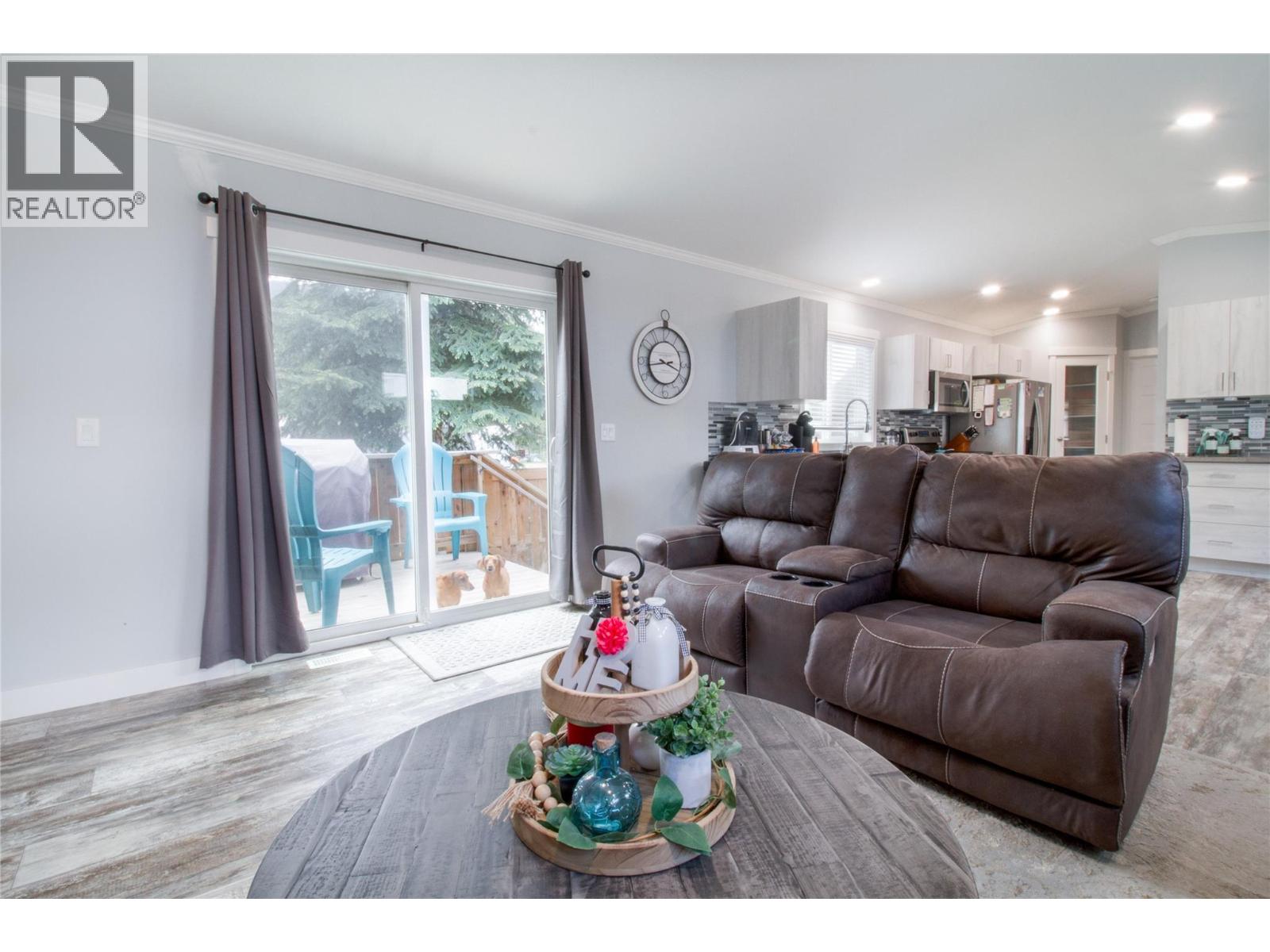 978 Lundell Road Unit# 16, Revelstoke, British Columbia  V0E 2S0 - Photo 5 - 10385016