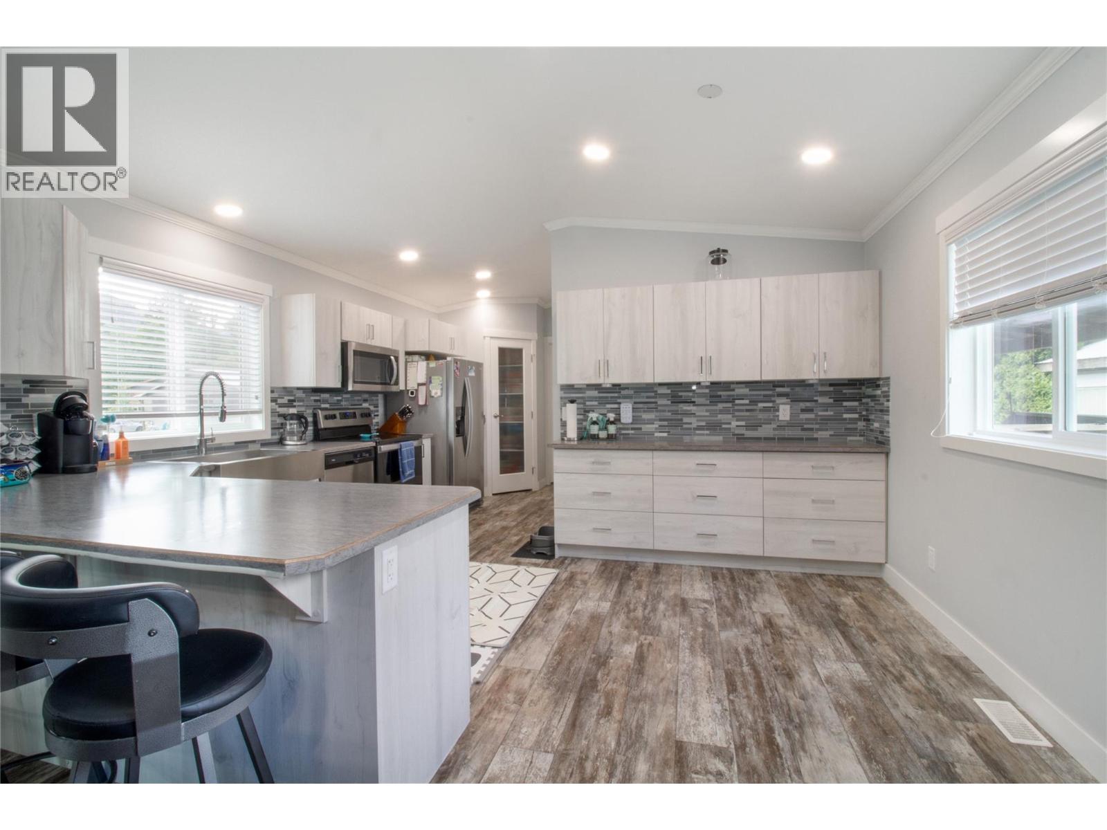 978 Lundell Road Unit# 16, Revelstoke, British Columbia  V0E 2S0 - Photo 6 - 10385016