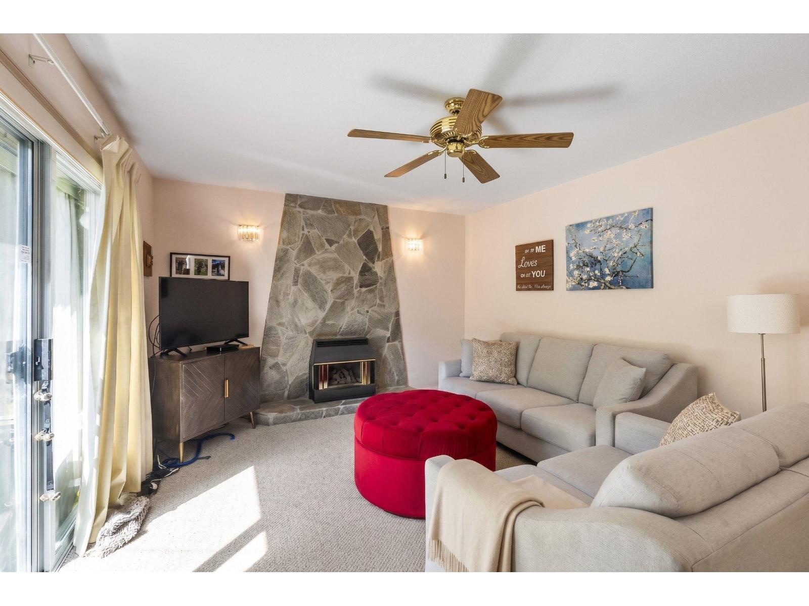 21549 85b Court, Langley, British Columbia  V1M 2G4 - Photo 6 - R3115783