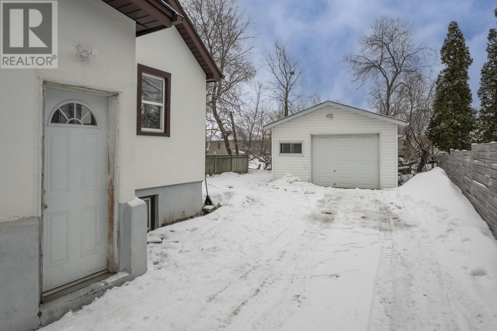 110 Northern Ave, Thunder Bay, Ontario  P7C 2V5 - Photo 44 - TB2600664