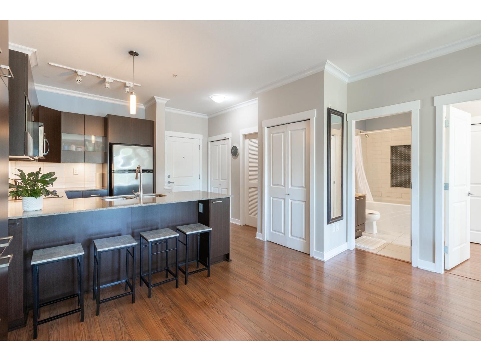 439 13321 102a Avenue, Surrey, British Columbia  V3T 1P6 - Photo 14 - R3116038