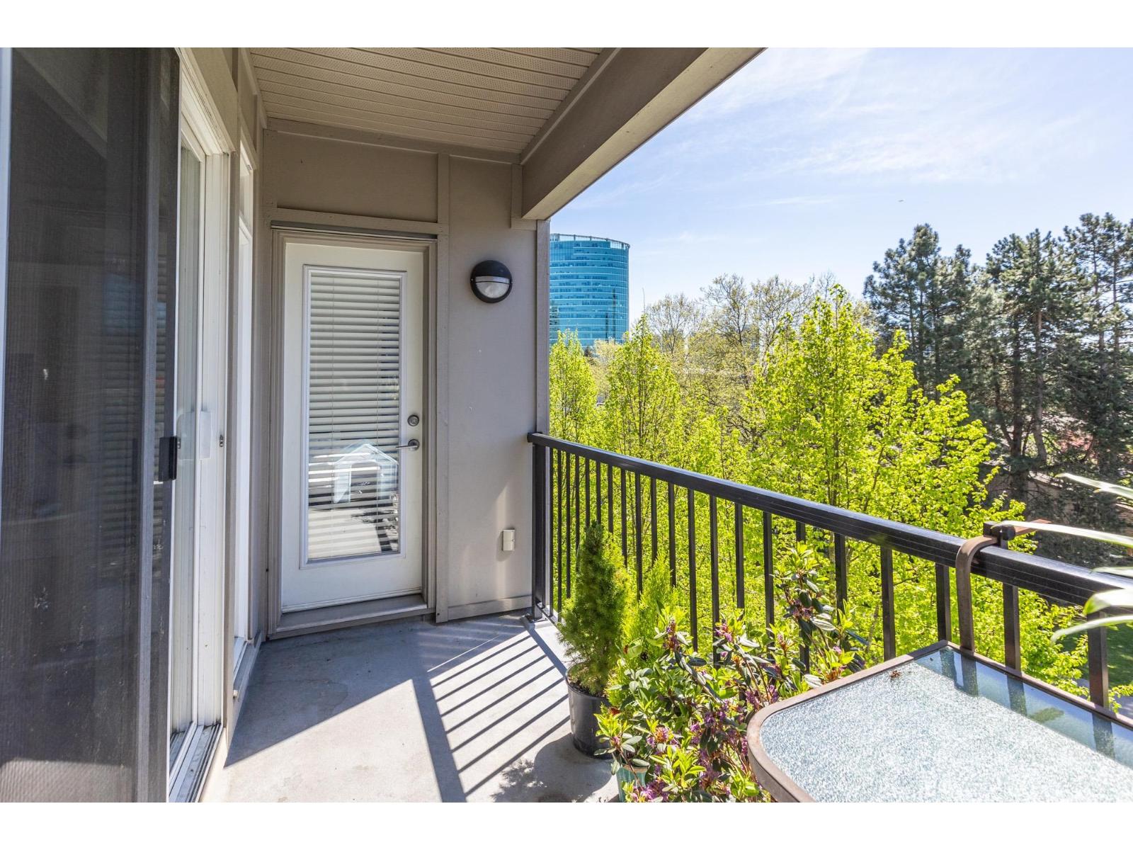 439 13321 102a Avenue, Surrey, British Columbia  V3T 1P6 - Photo 29 - R3116038