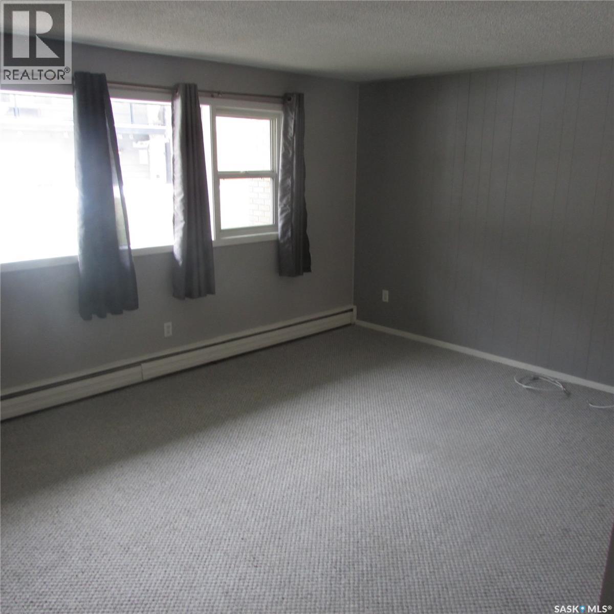 #3-38 Spence Street, Regina, Saskatchewan  S4S 4H4 - Photo 10 - SK034073