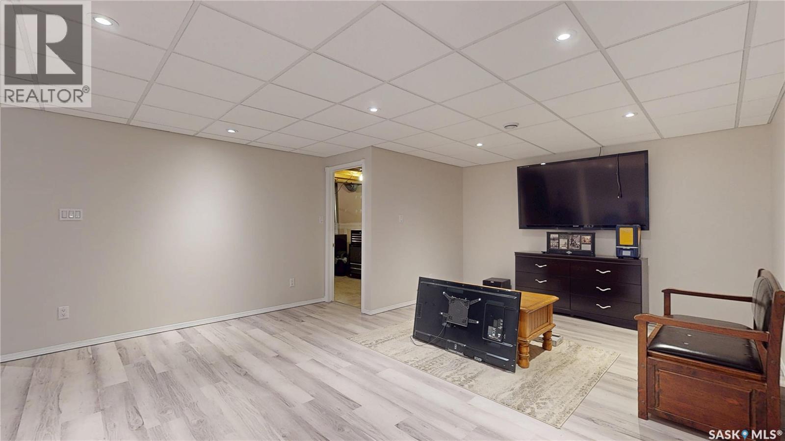 Drive 205 Willow Ridge Drive, Pilot Butte, Saskatchewan  S0G 3Z0 - Photo 28 - SK034050