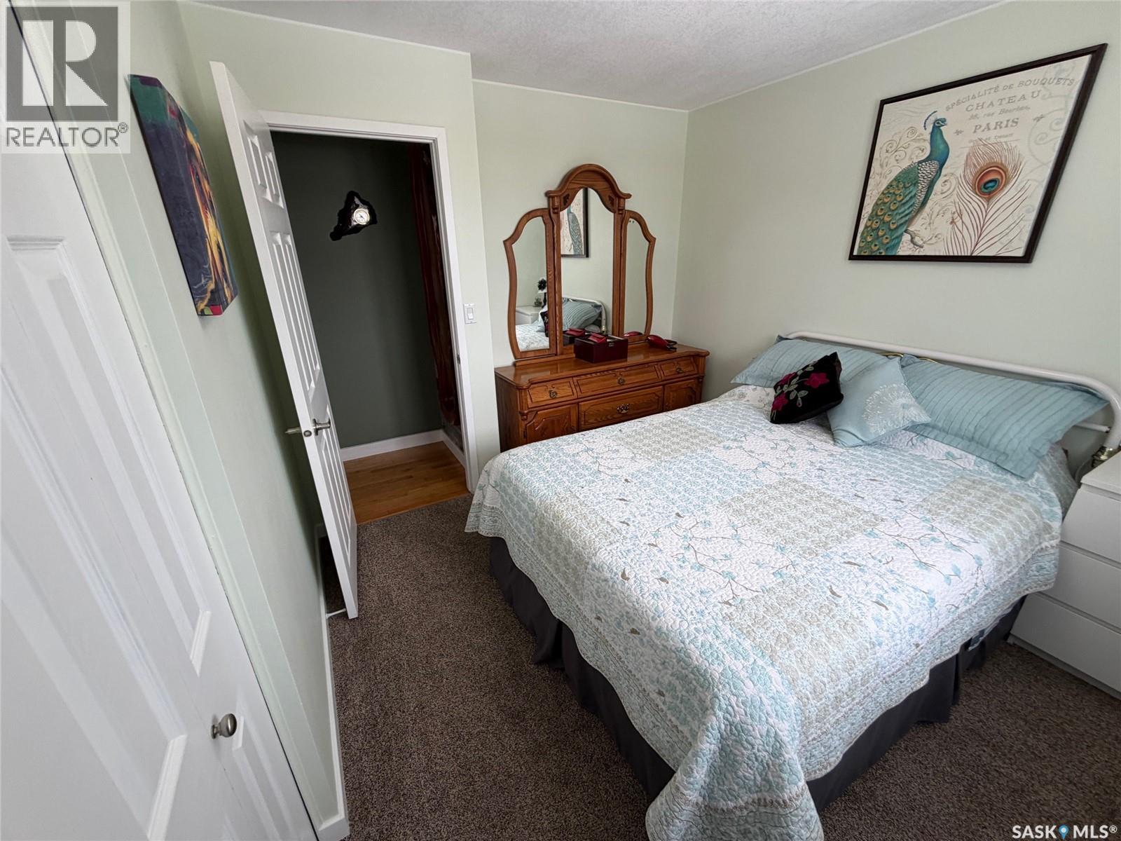 739 Hudson Crescent, Hudson Bay, Saskatchewan  S0E 0Y0 - Photo 13 - SK033994