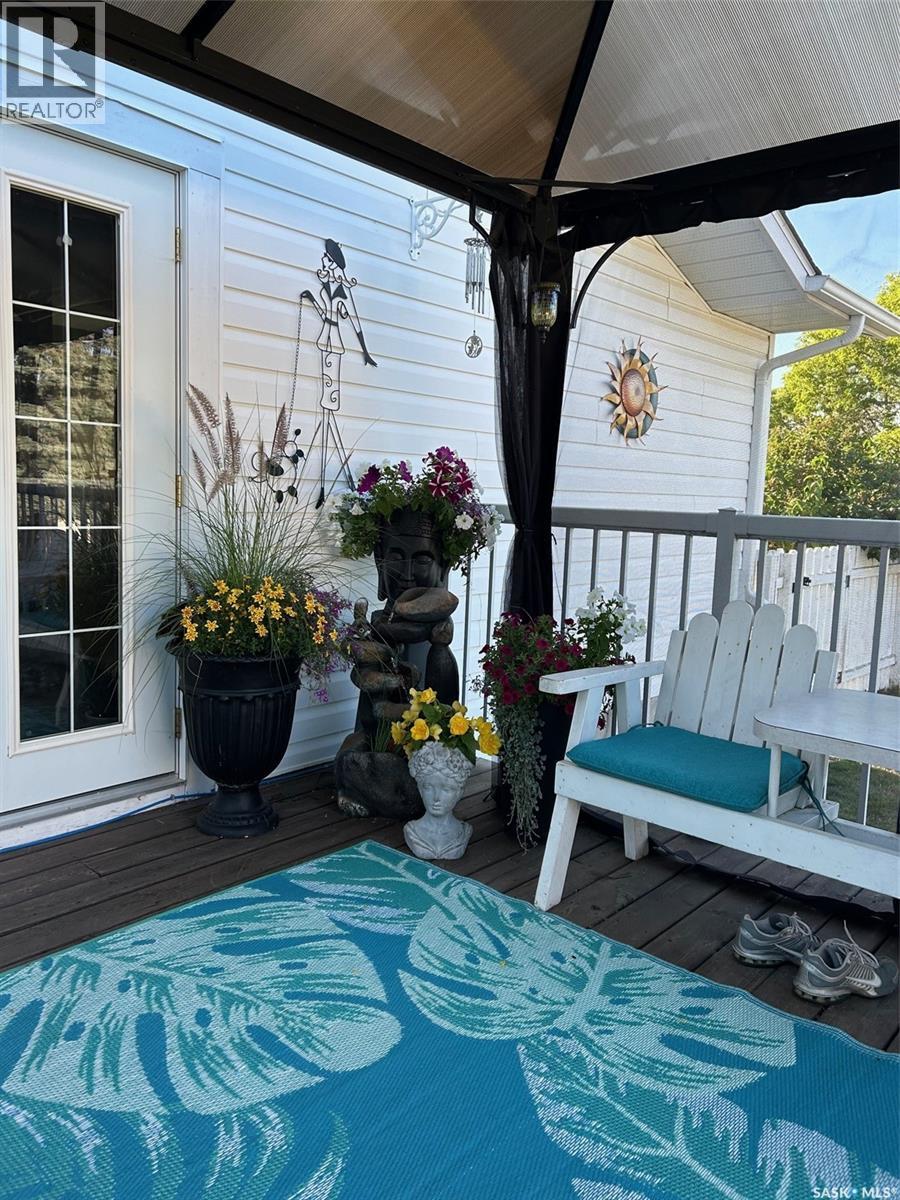 739 Hudson Crescent, Hudson Bay, Saskatchewan  S0E 0Y0 - Photo 25 - SK033994