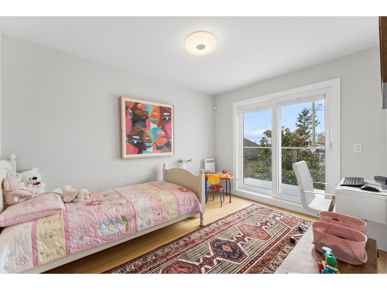 956 Kent Street, White Rock, British Columbia  V4B 4T1 - Photo 20 - R3116256