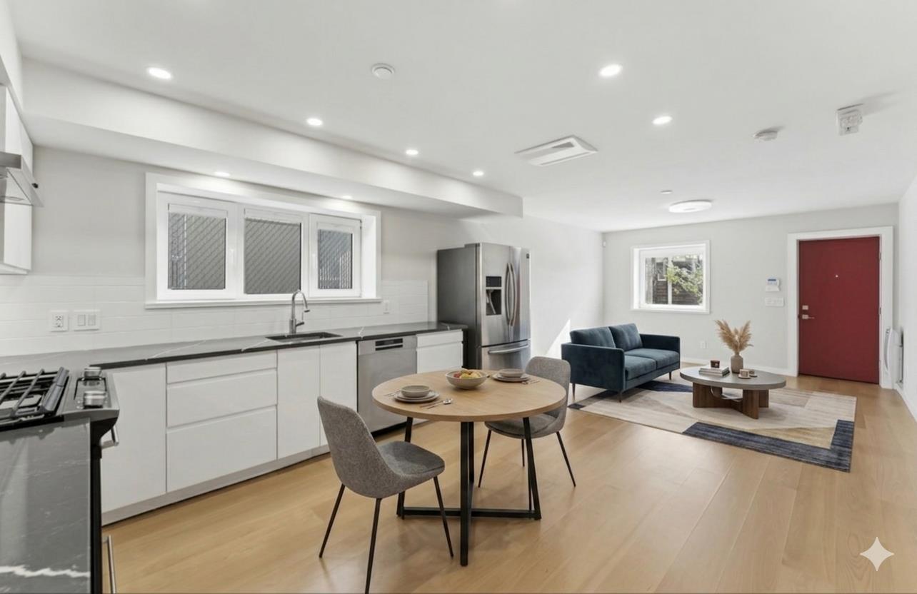 956 Kent Street, White Rock, British Columbia  V4B 4T1 - Photo 31 - R3116256