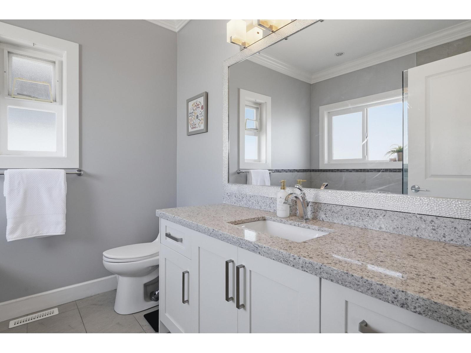 7669 211a Street, Langley, British Columbia  V2Y 0K7 - Photo 22 - R3115992