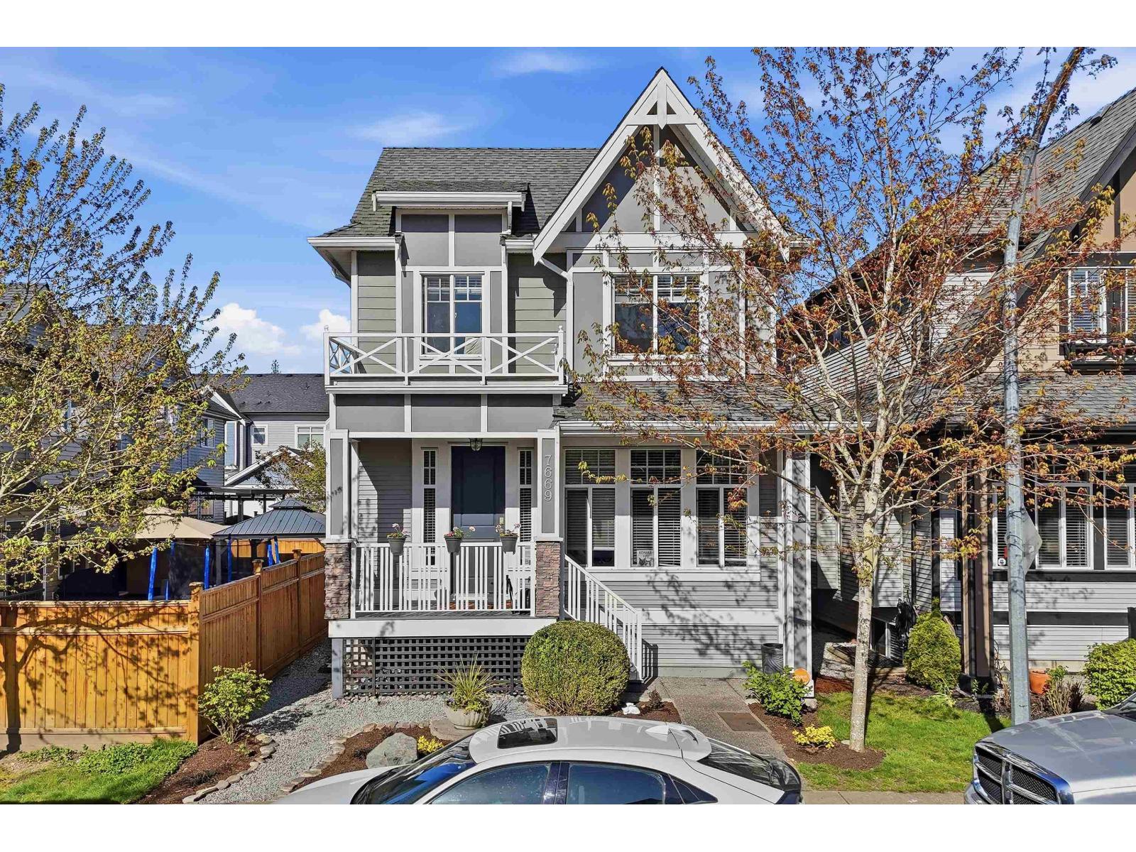 7669 211A STREET, Langley, British Columbia